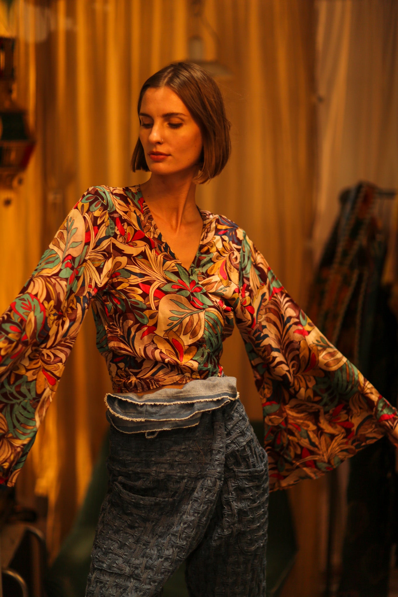 SILK WRAP TOP AURELIA BROWN JUNGLE