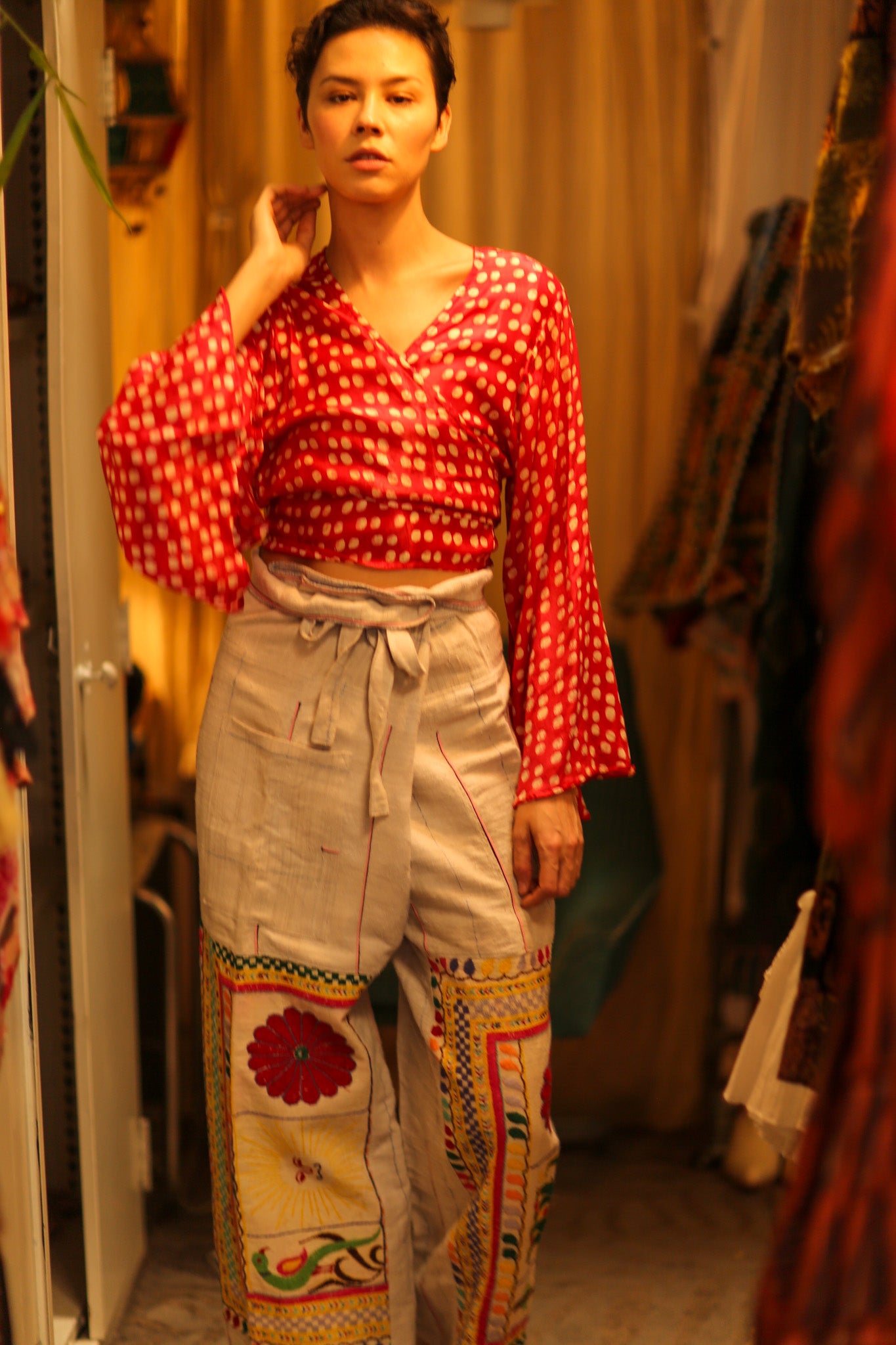 SILK WRAP TOP AURELIA RED DOT