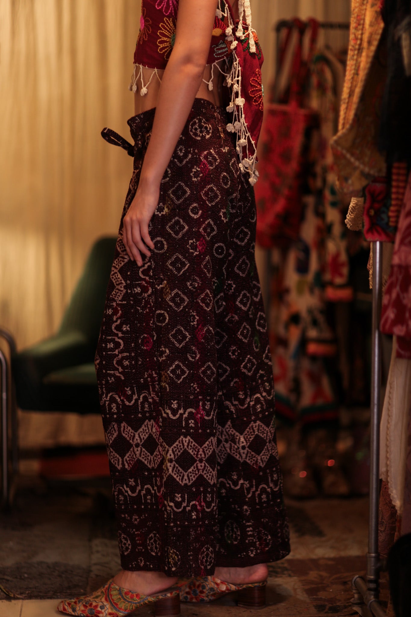 LENA KANTHA TROUSERS RED WINE