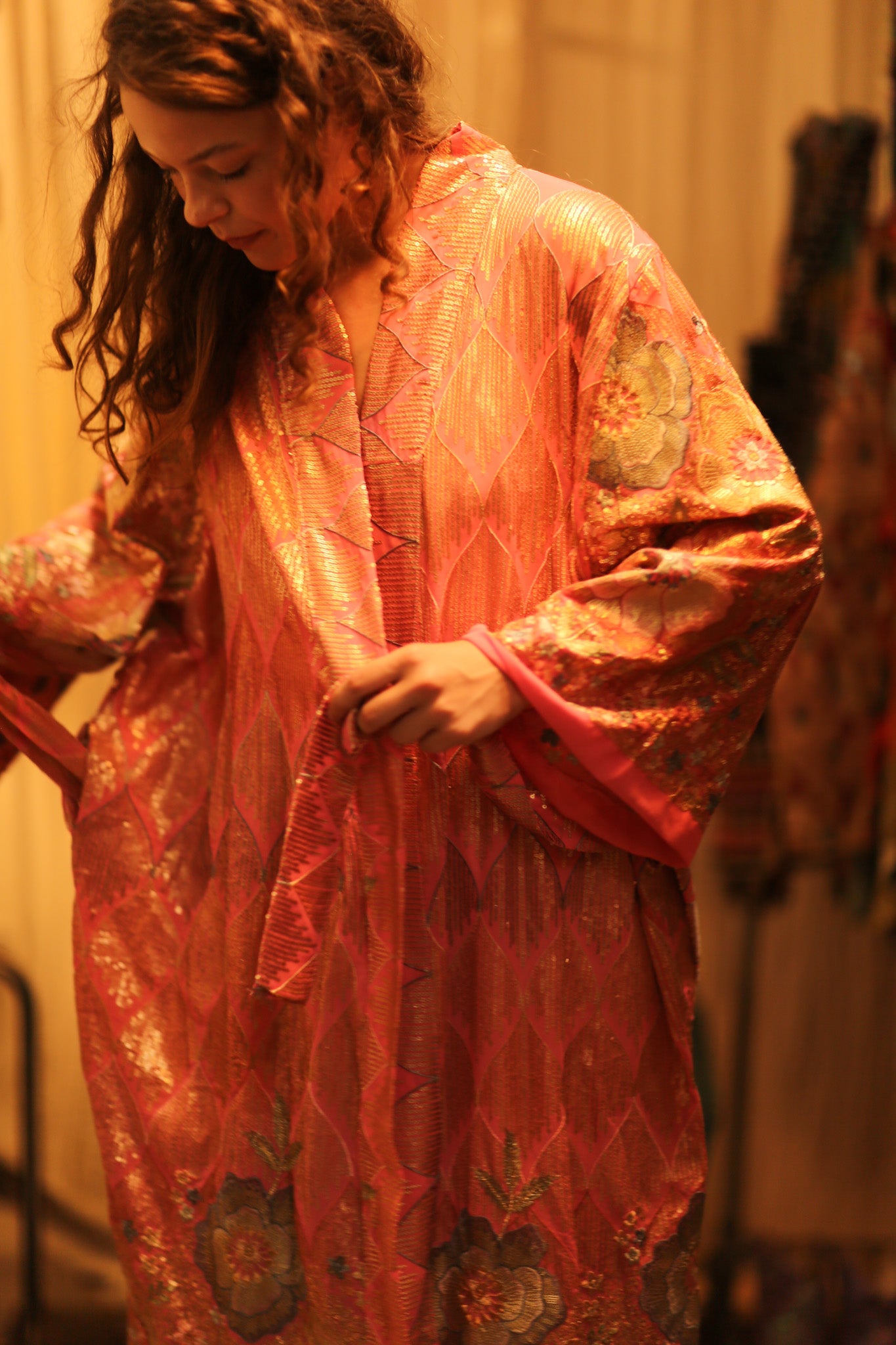 PINK SEQUIN KIMONO ARABELLA