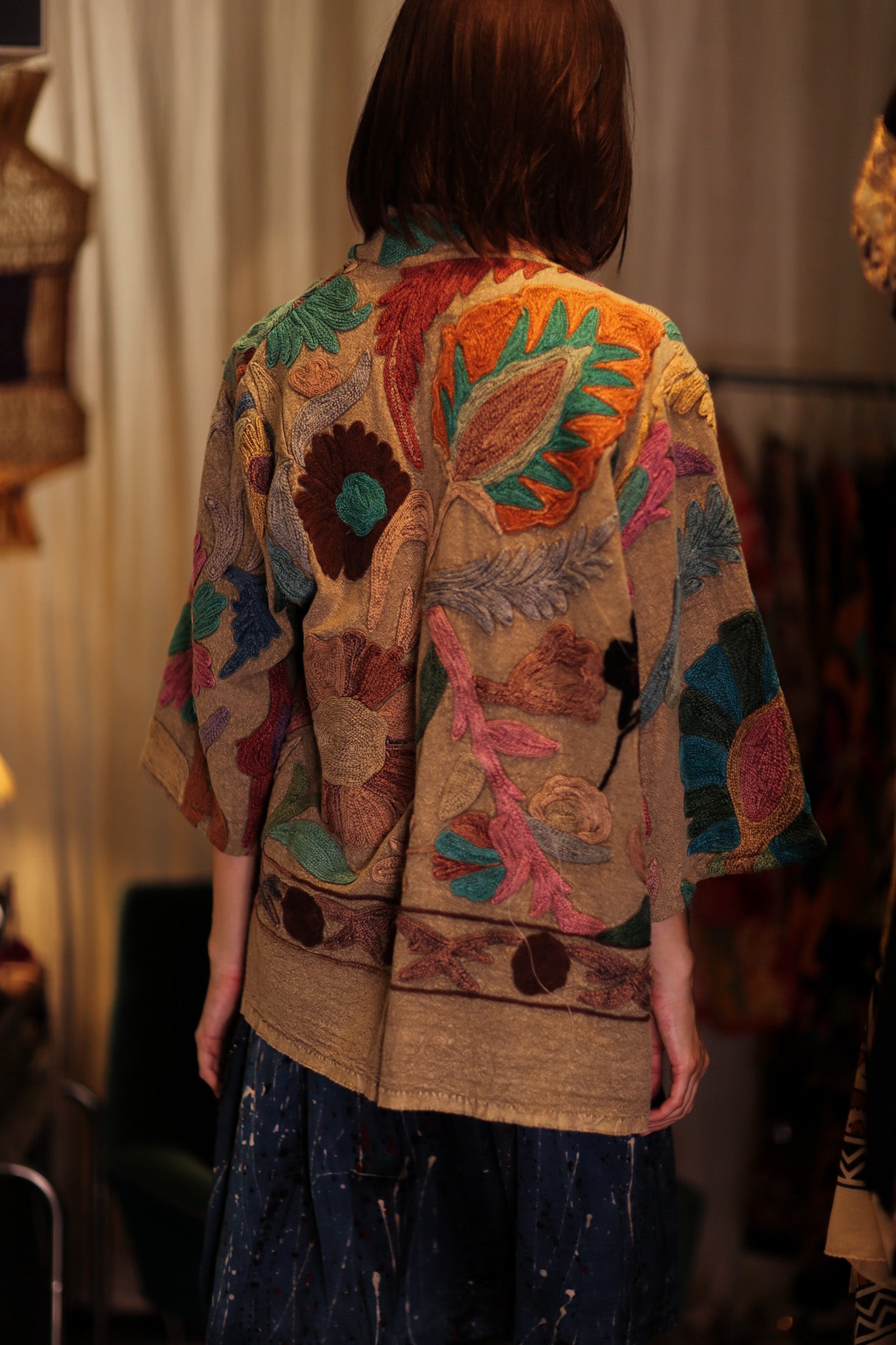 GINEVRA EMBROIDERED SUZANI KIMOMO TROPIC FLOWER