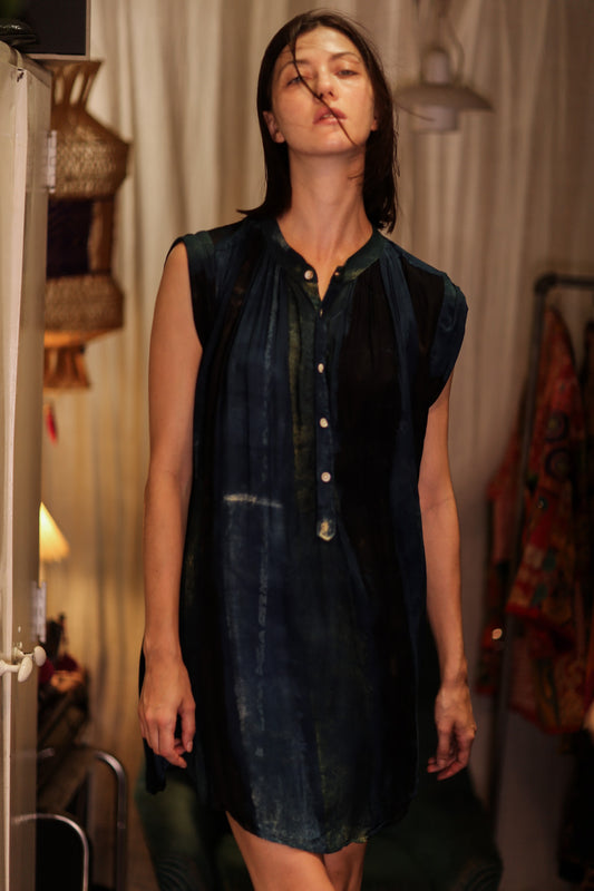 MARY SILK DRESS BLUE STRIPE