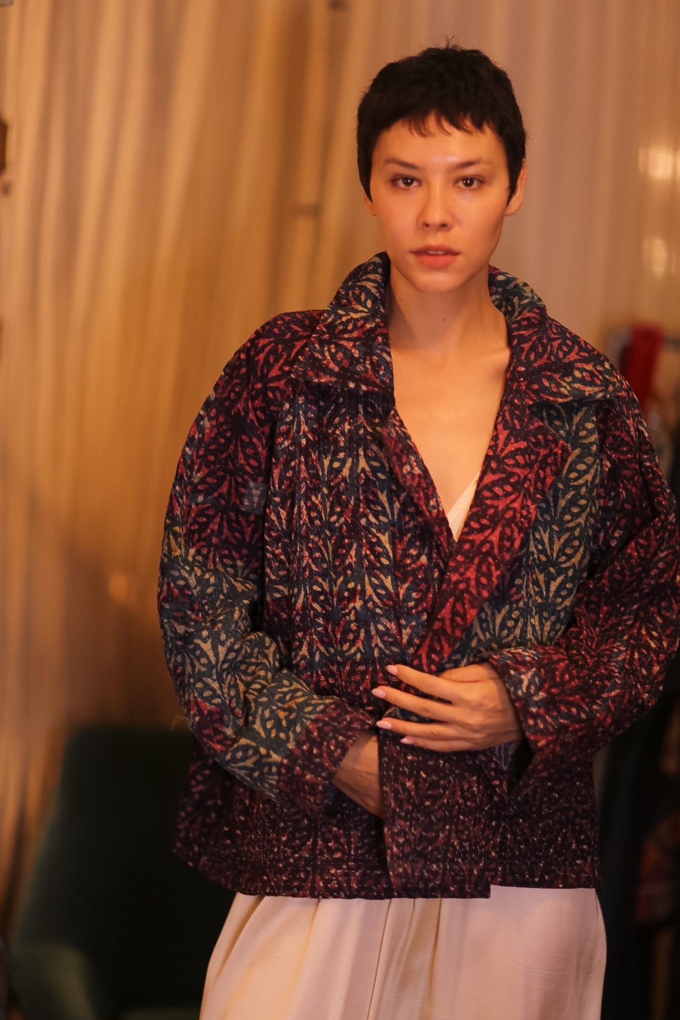 HAND BLOCKED KANTHA JACKET PINLALNI