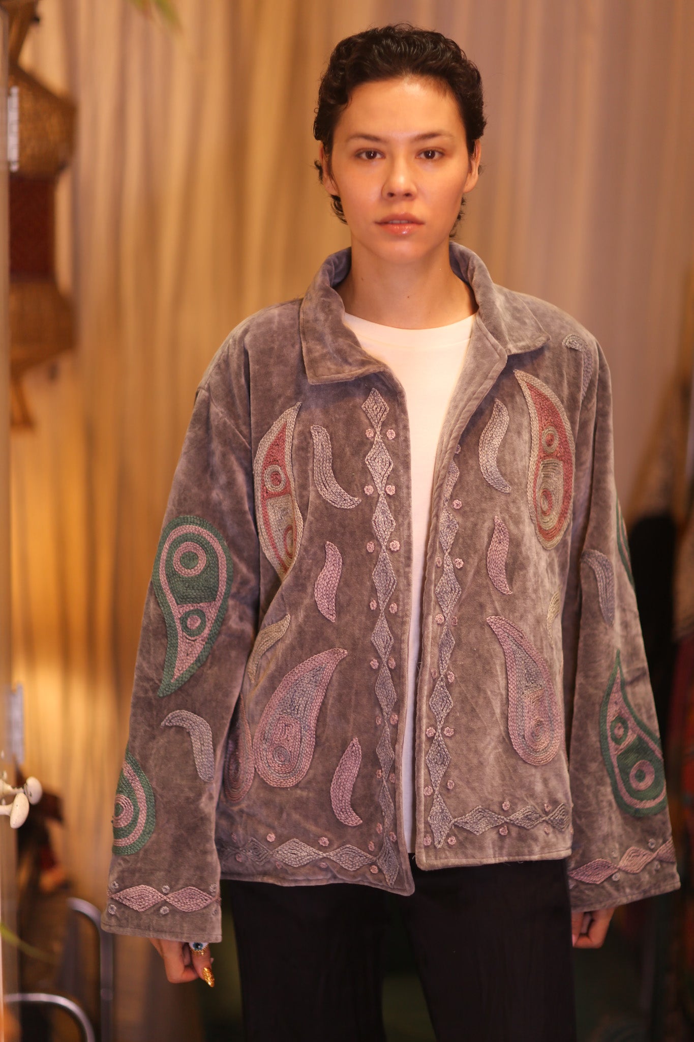 EMBROIDERED VELVET COAT DHU