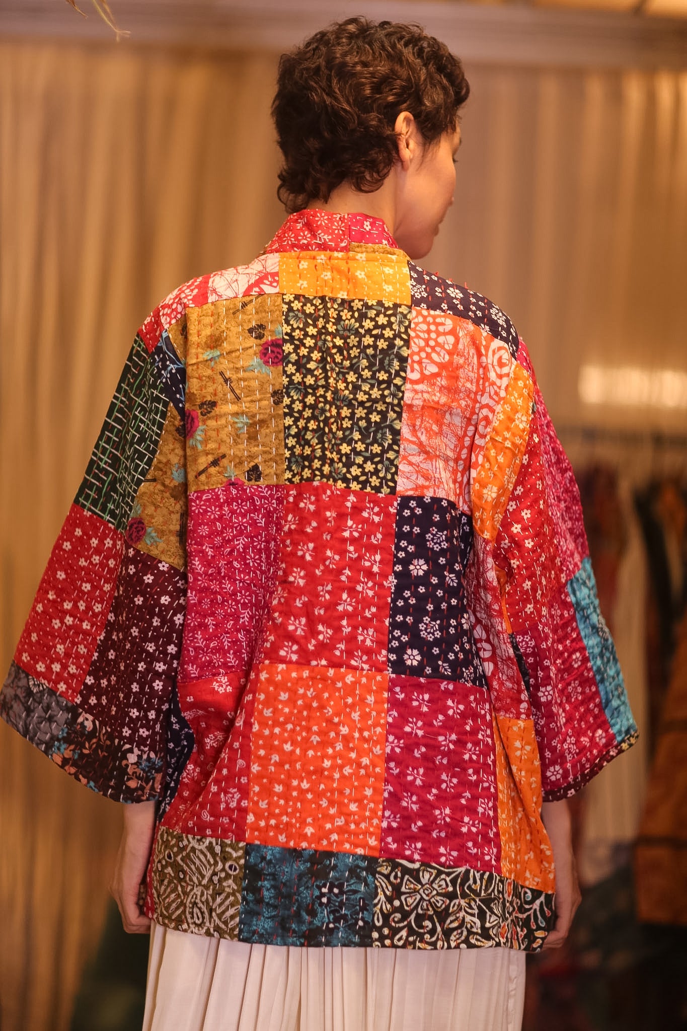 PATCHWORK PATTERN KANTHA SHORT KIMONO DARHAN