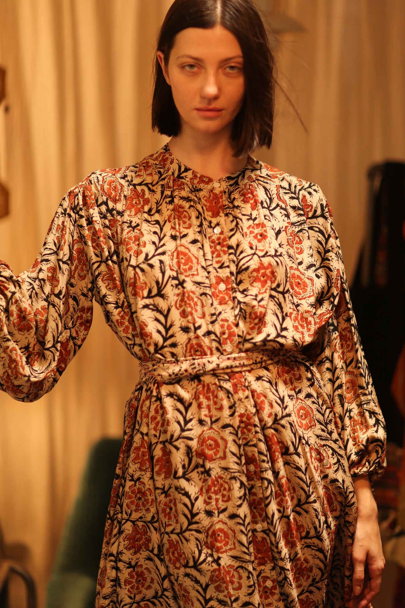 ELIZABETH SILK DRESS MUGHAL BLACK AND RED