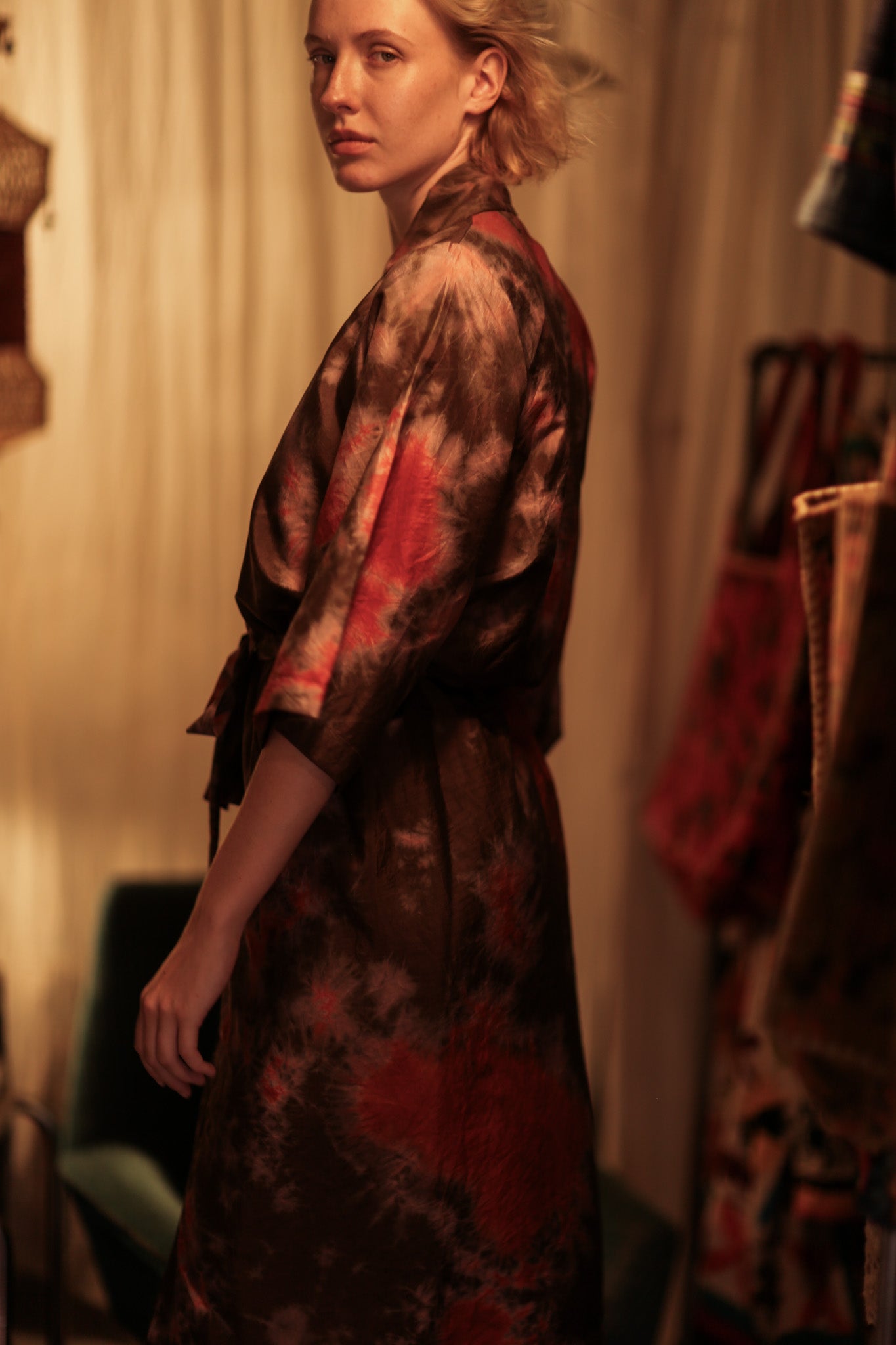 FIRE THAI SILK KIMONO