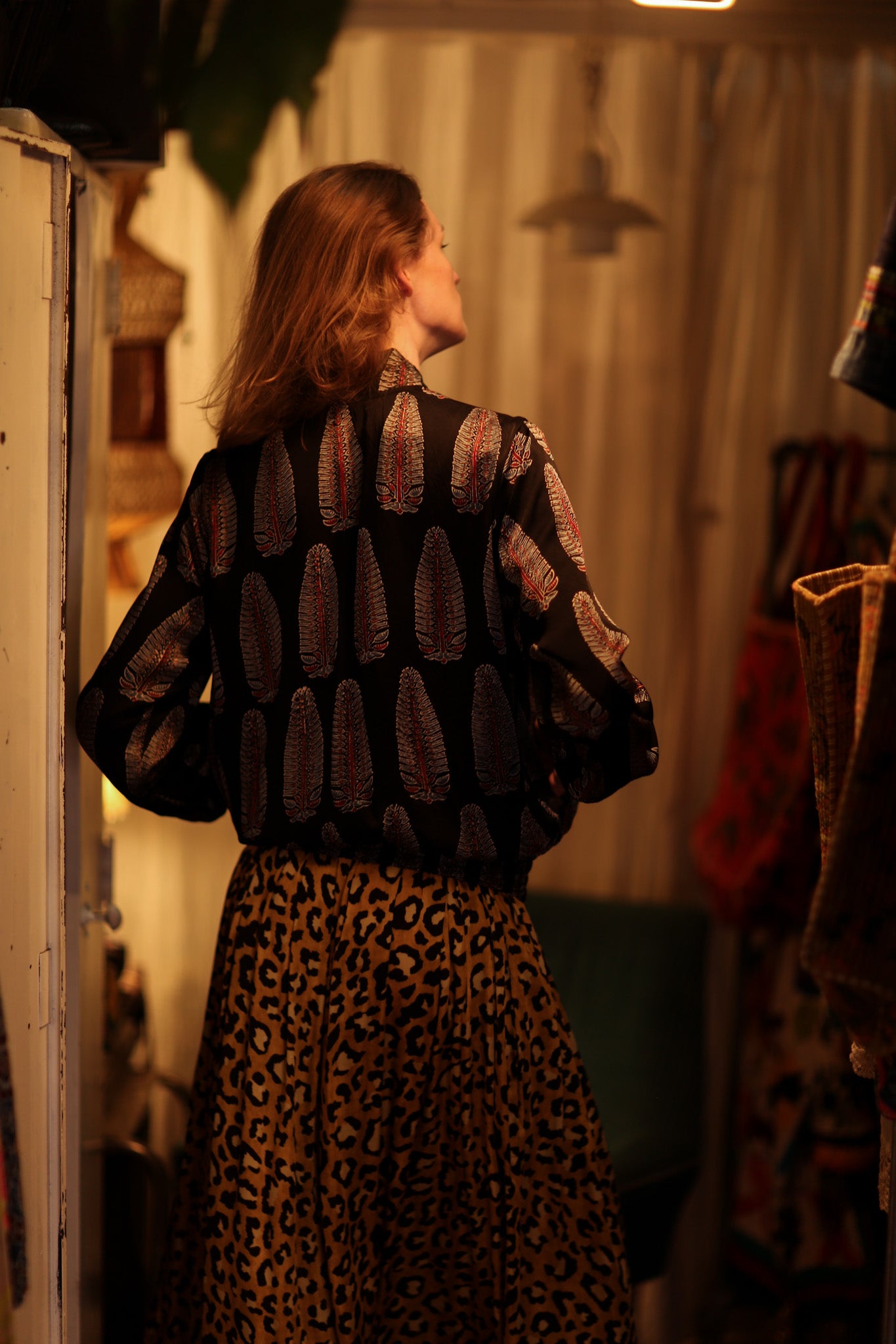 ANCHA SILK BOMBER BLACK FEATHER