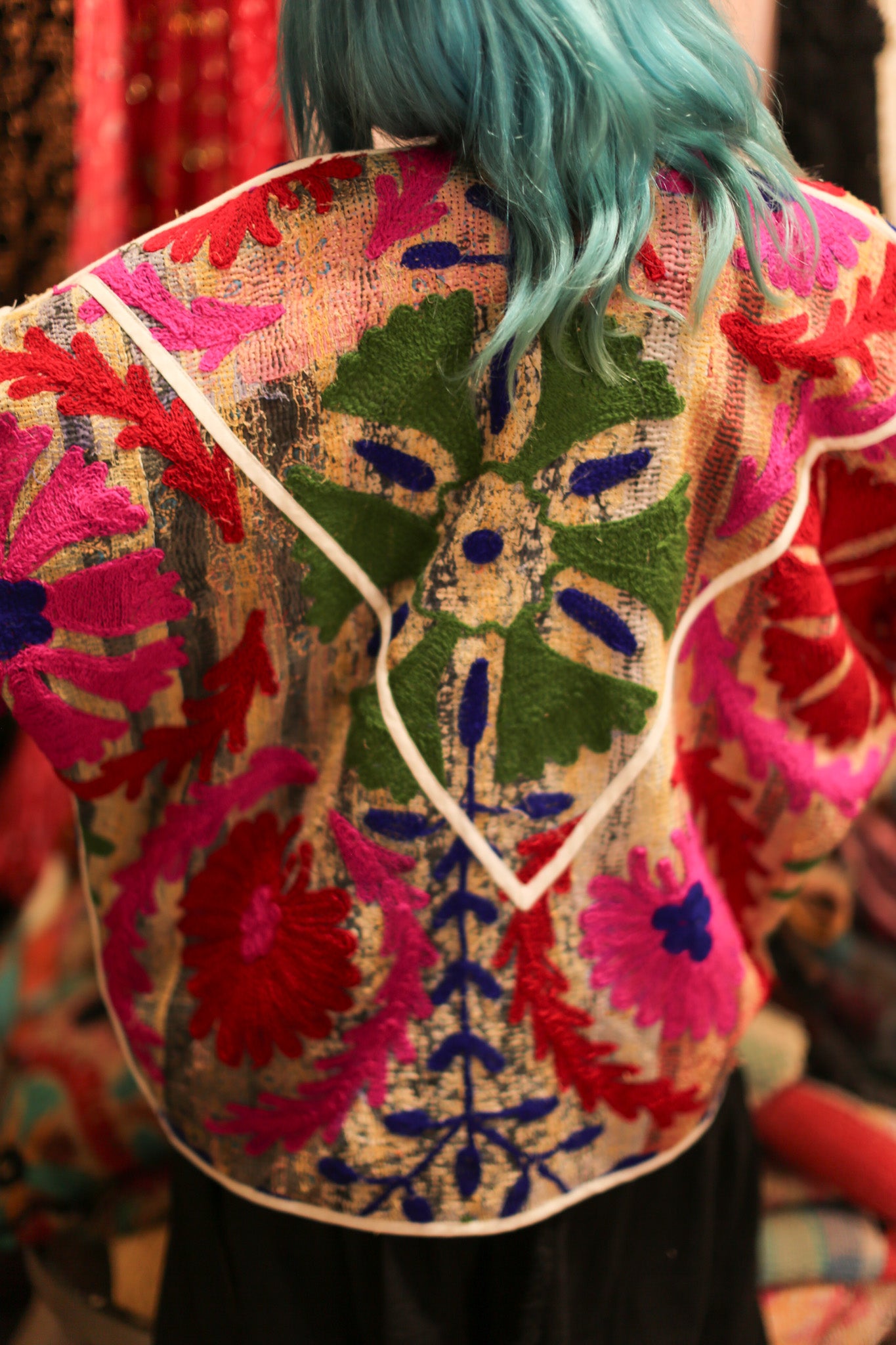 EMBROIDERED KANTHA JACKET AYLIN