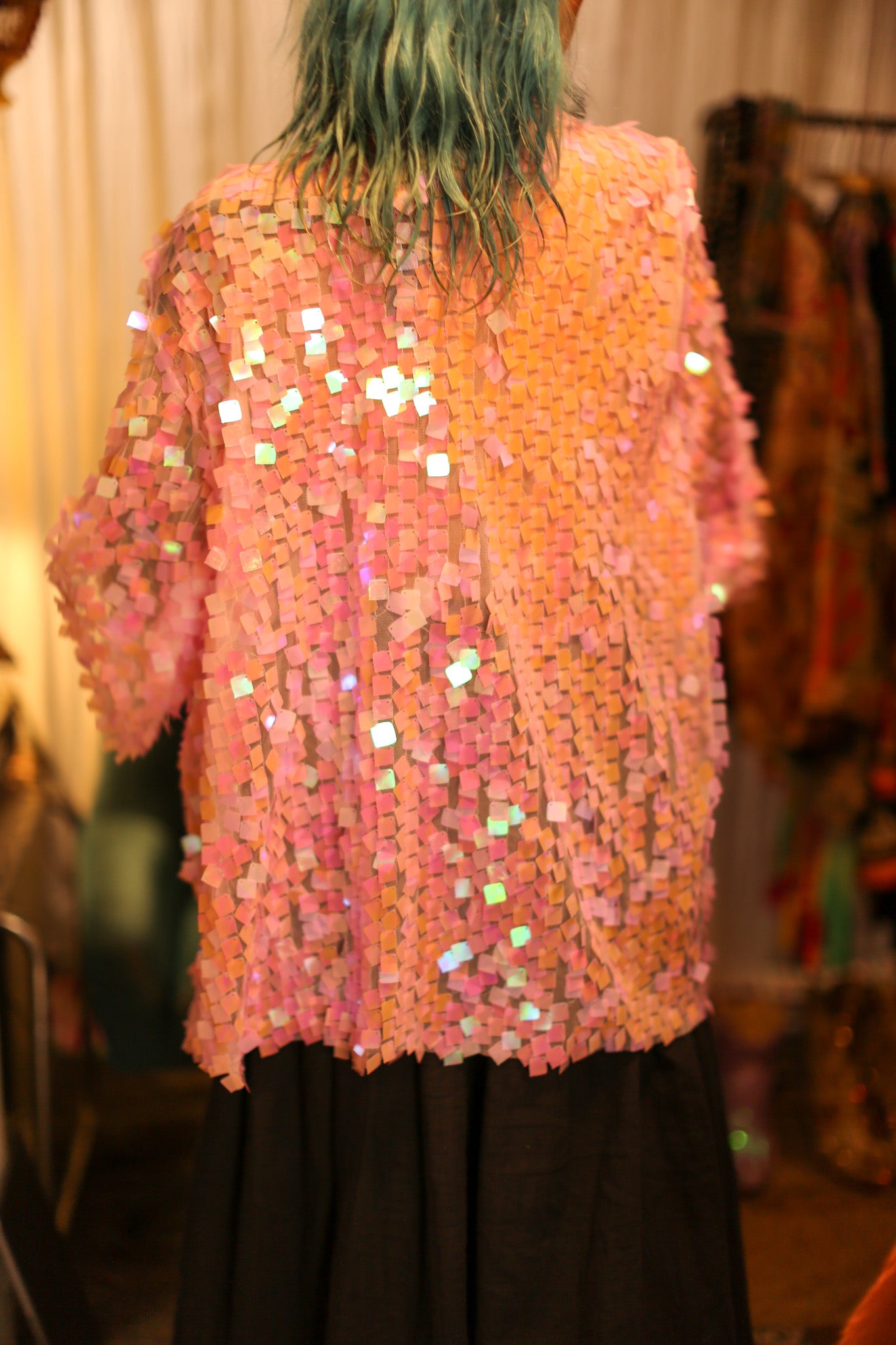 LIGHT PINK SHORT GLITTER KIMONO WITT