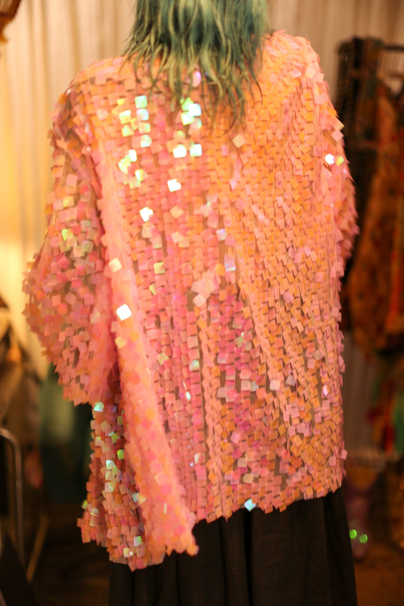 LIGHT PINK SHORT GLITTER KIMONO WITT