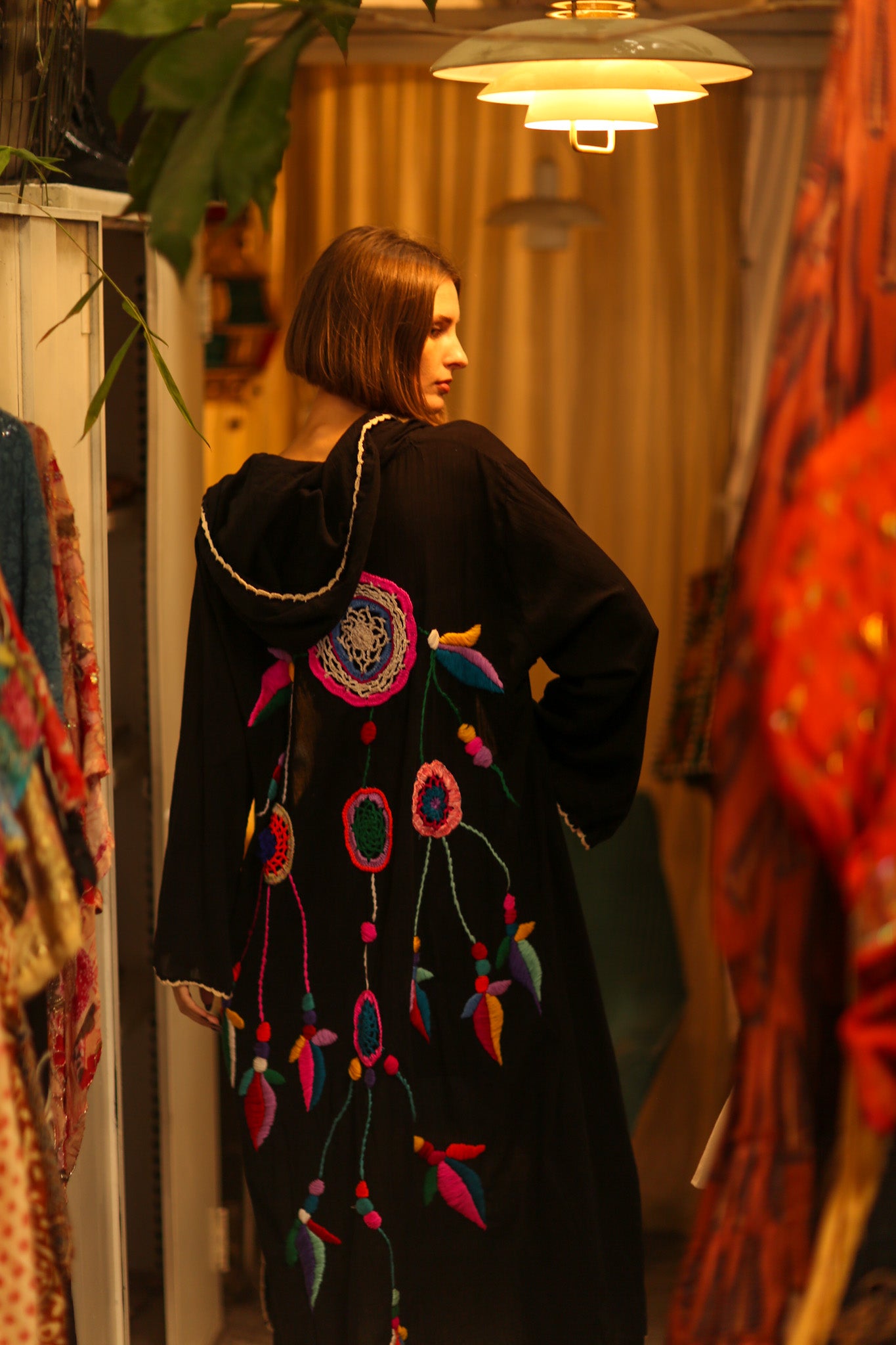 EMBROIDERED KIMONO CARI BLACK