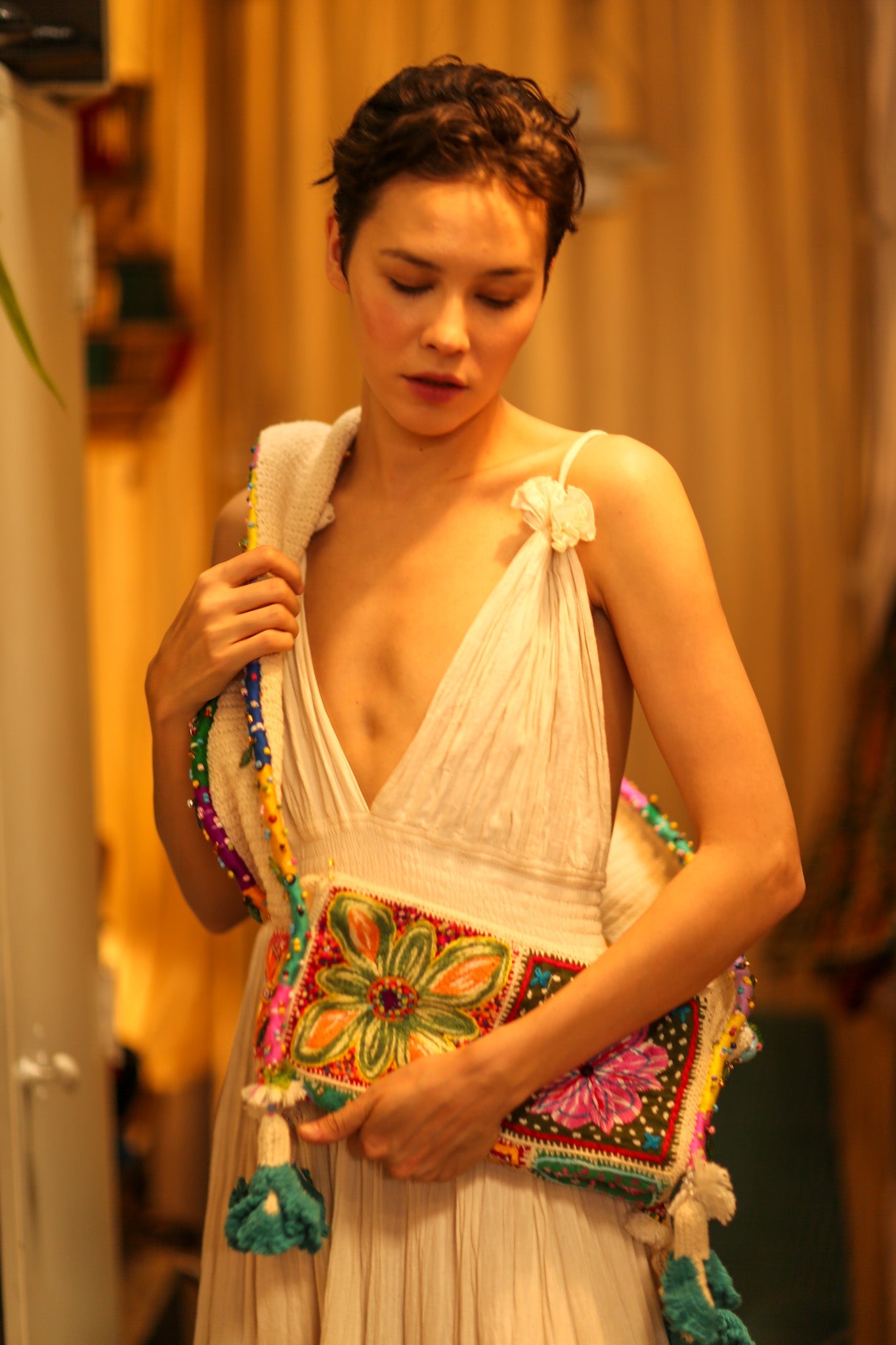 ANOUK EMBROIDERED PATCHWORK BAG - BANGKOK TAILOR CLOTHING STORE - HANDMADE CLOTHING