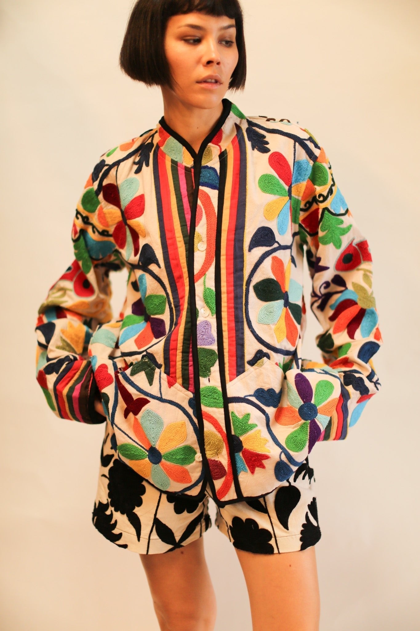 ARTISANS SUANZI JACKET LILAH - BANGKOK TAILOR CLOTHING STORE - HANDMADE CLOTHING
