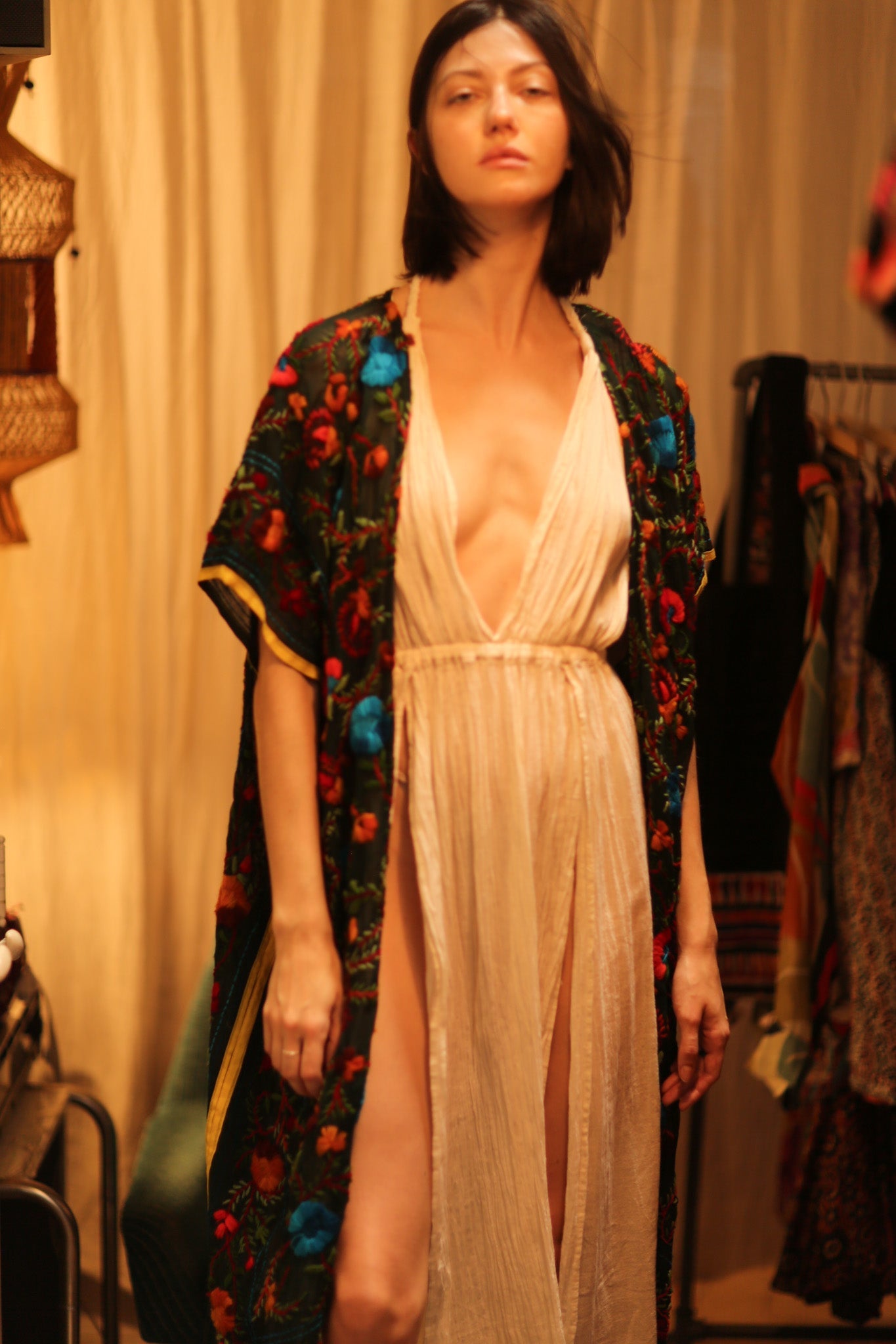 BIANCA EMBROIDERED KIMONO - BANGKOK TAILOR CLOTHING STORE - HANDMADE CLOTHING