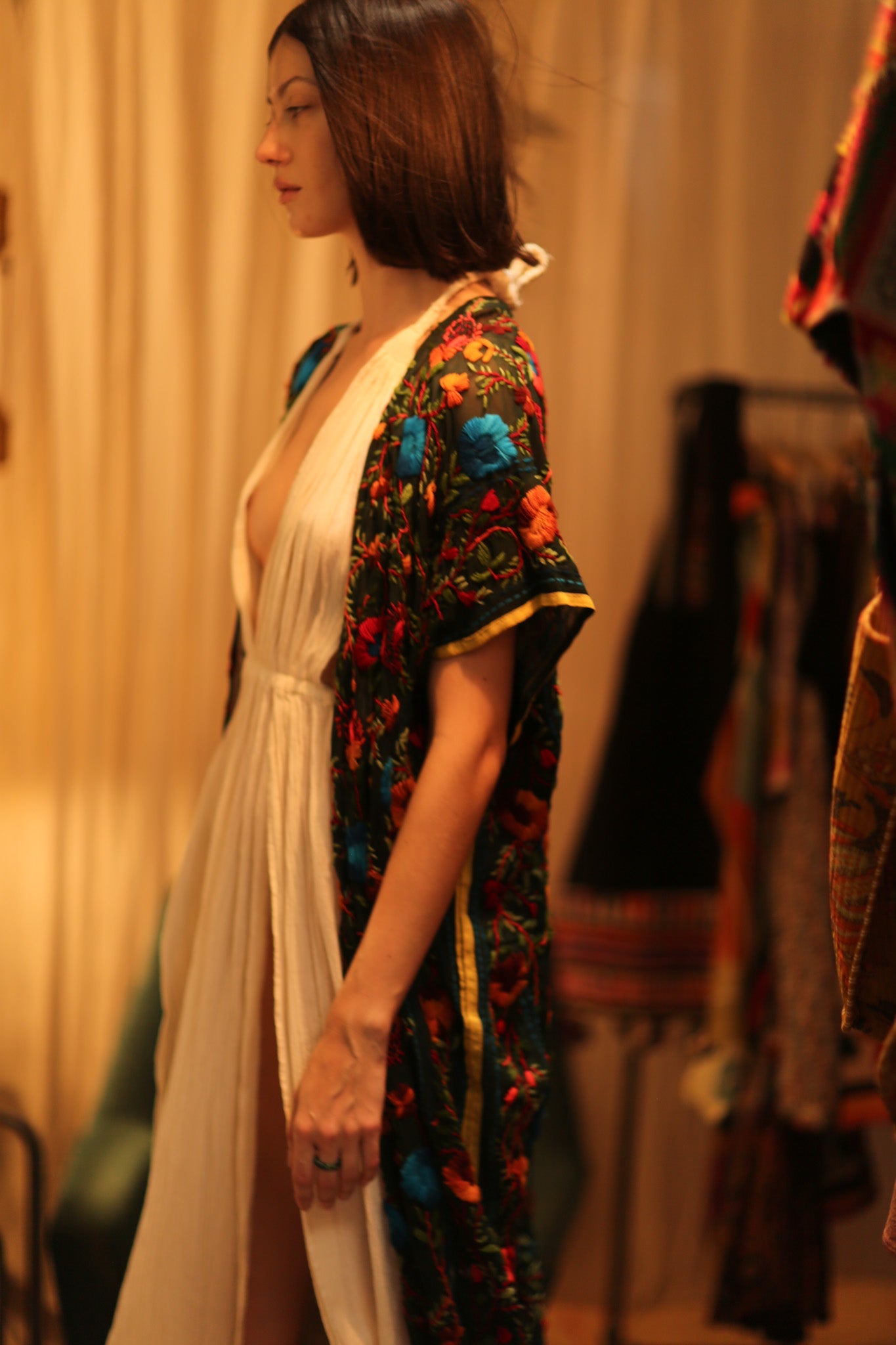 BIANCA EMBROIDERED KIMONO - BANGKOK TAILOR CLOTHING STORE - HANDMADE CLOTHING