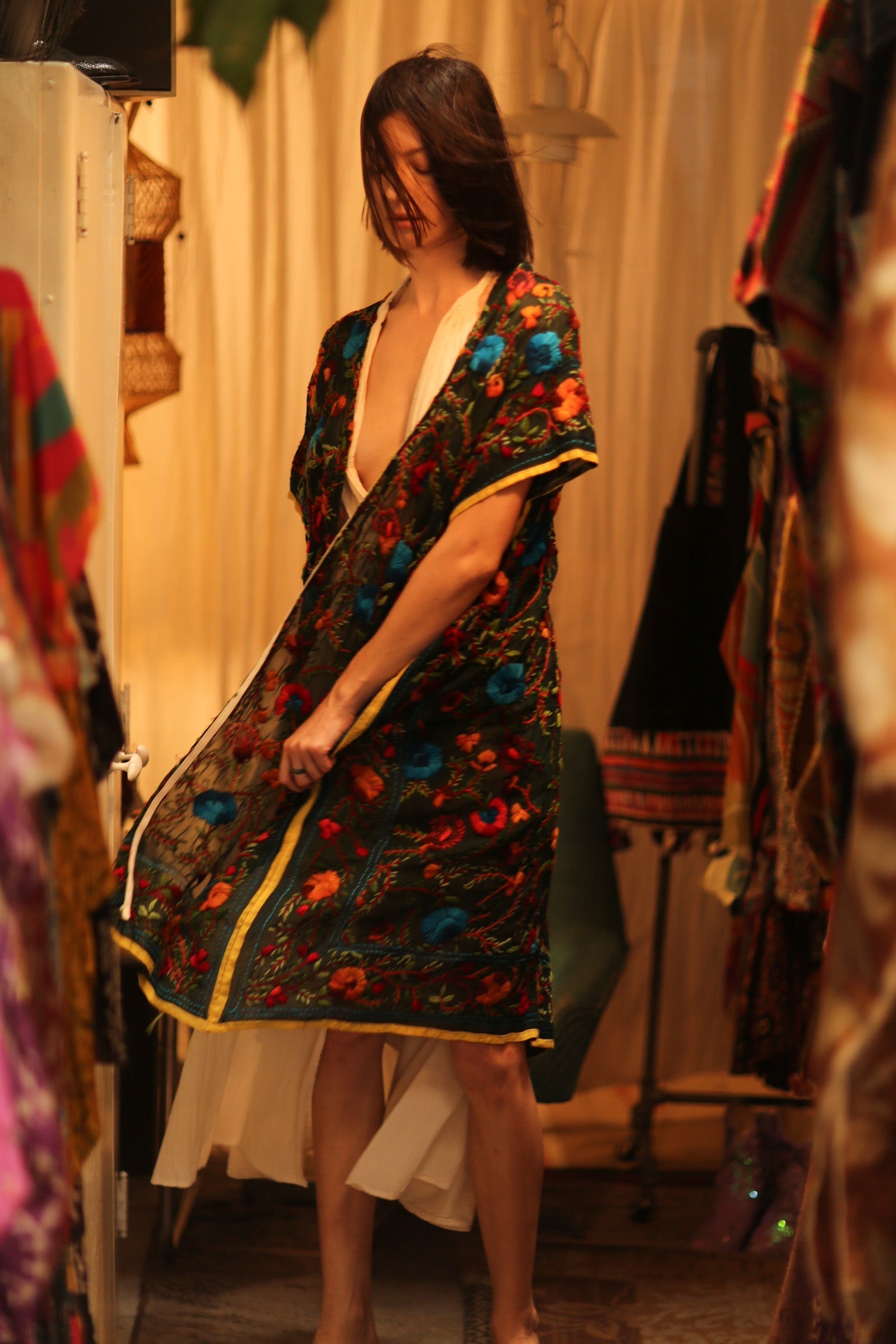 BIANCA EMBROIDERED KIMONO - BANGKOK TAILOR CLOTHING STORE - HANDMADE CLOTHING