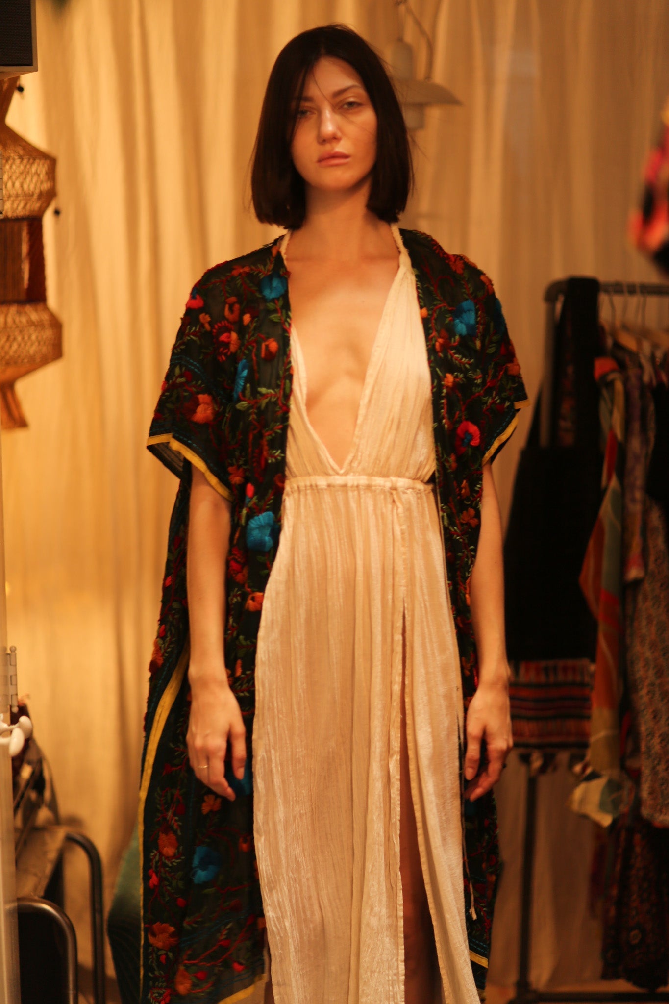BIANCA EMBROIDERED KIMONO - BANGKOK TAILOR CLOTHING STORE - HANDMADE CLOTHING