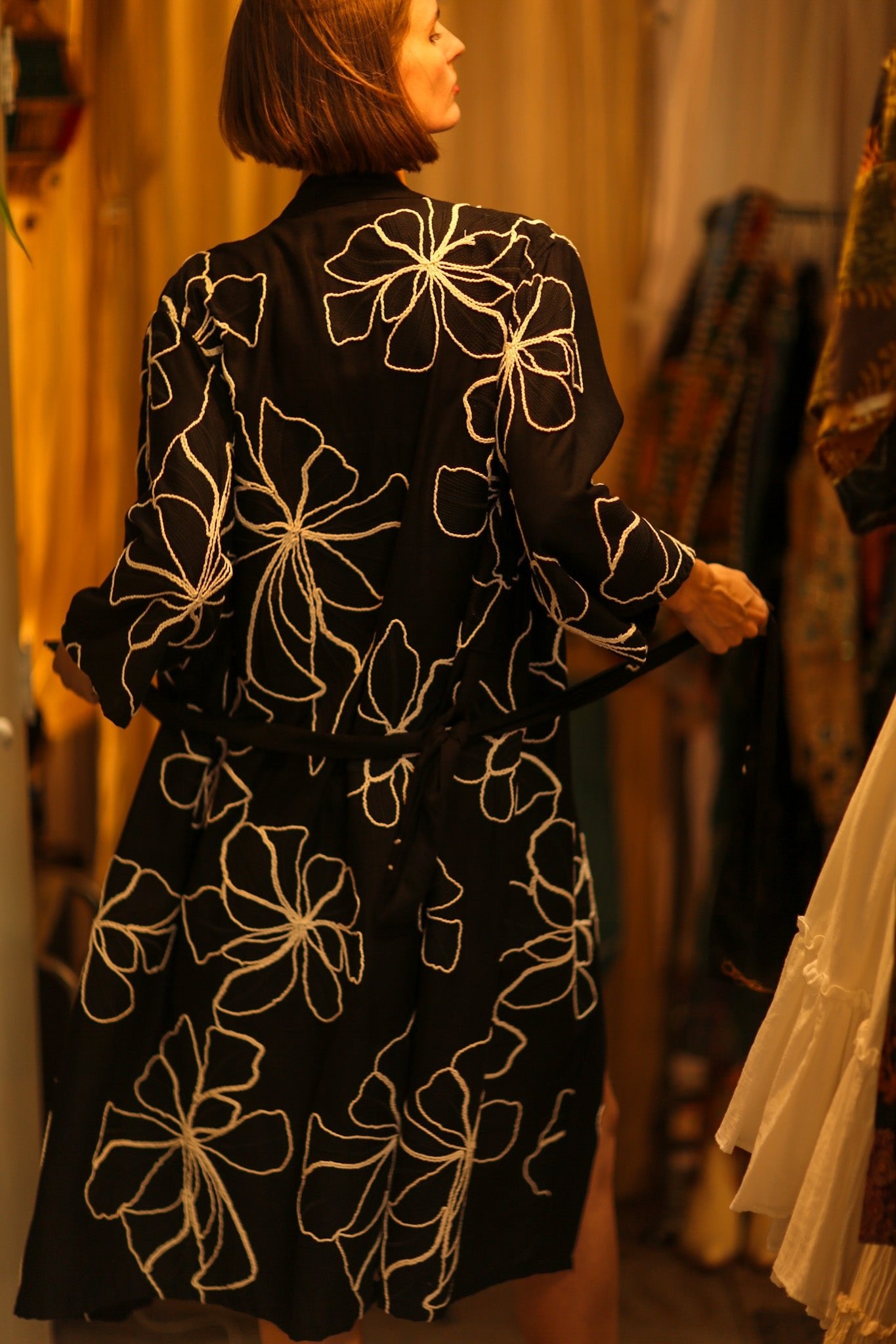 BLACK LINEN EMBROIDERED KIMONO MARIETTA - BANGKOK TAILOR CLOTHING STORE - HANDMADE CLOTHING