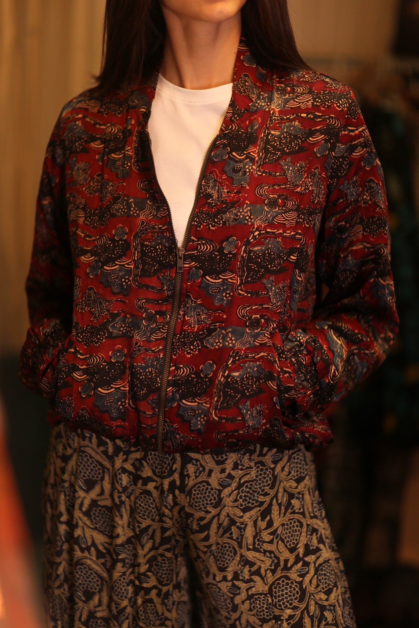 BOMBER JACKET SILK ANCHA POPI - BANGKOK TAILOR CLOTHING STORE - HANDMADE CLOTHING