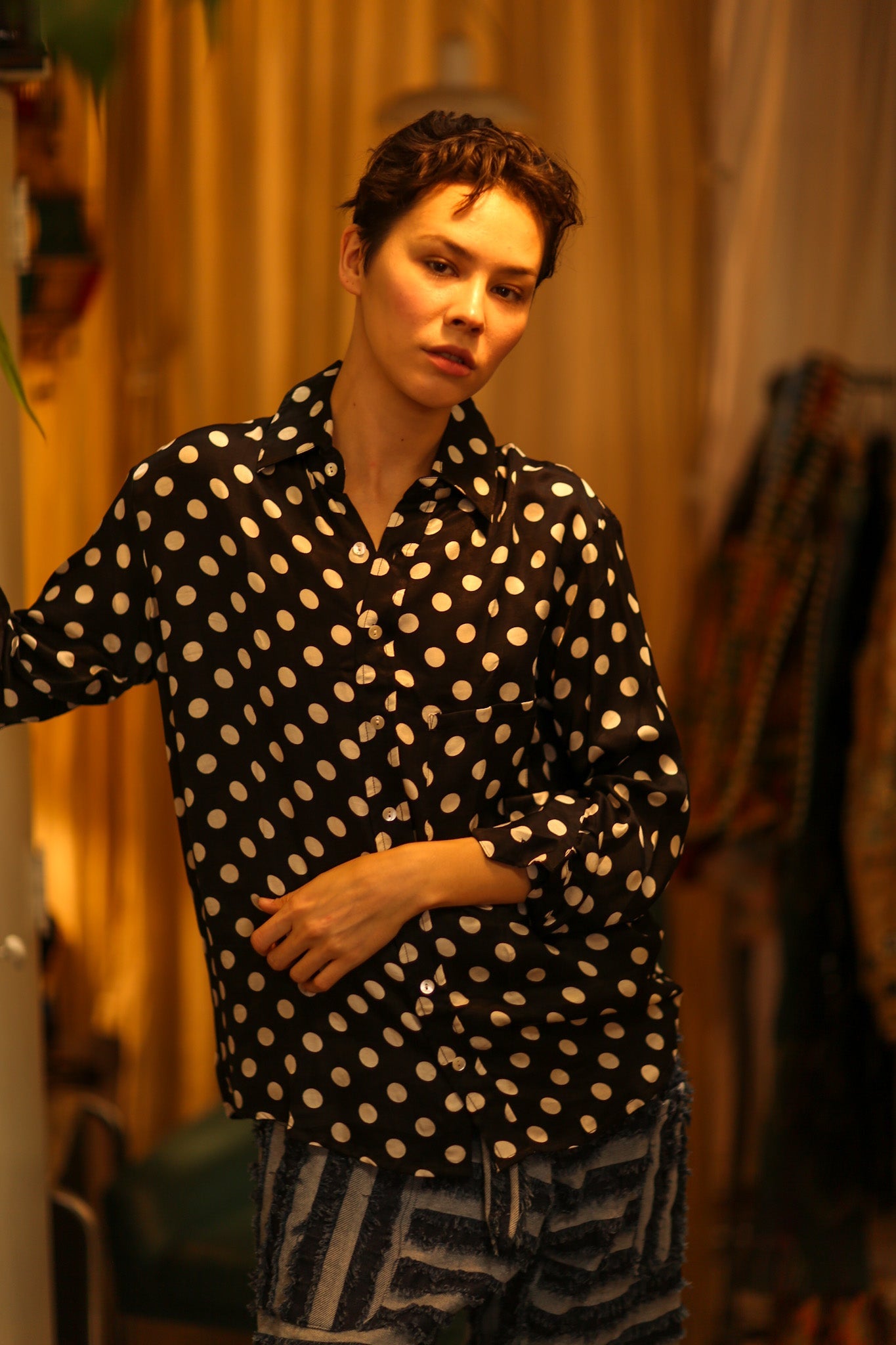 BOYFRIEND BILLIE BLACK AND WHITE - BANGKOK TAILOR CLOTHING STORE - HANDMADE CLOTHING