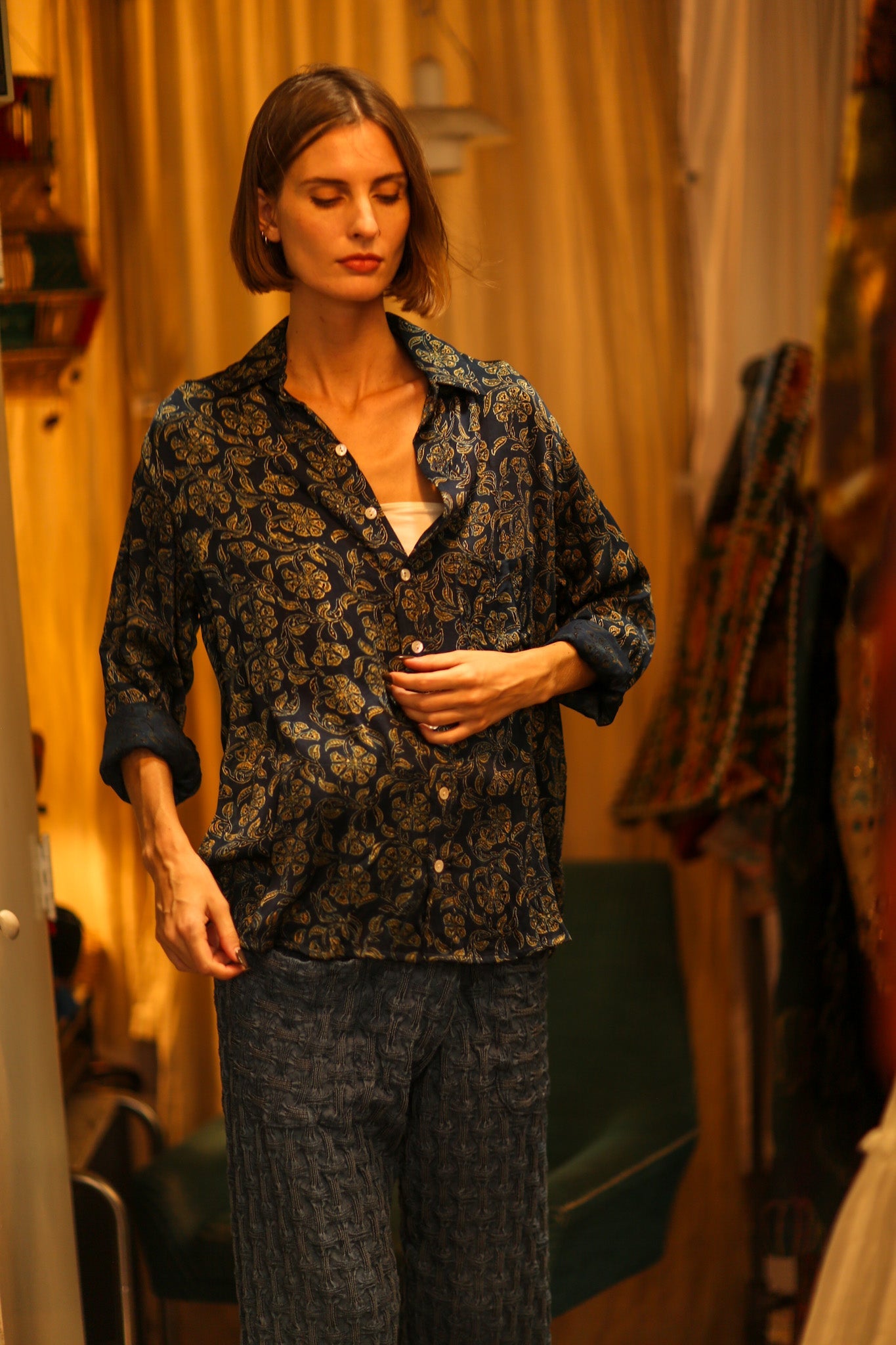 BOYFRIEND BILLIE NAVY BLUE FLOWER - BANGKOK TAILOR CLOTHING STORE - HANDMADE CLOTHING