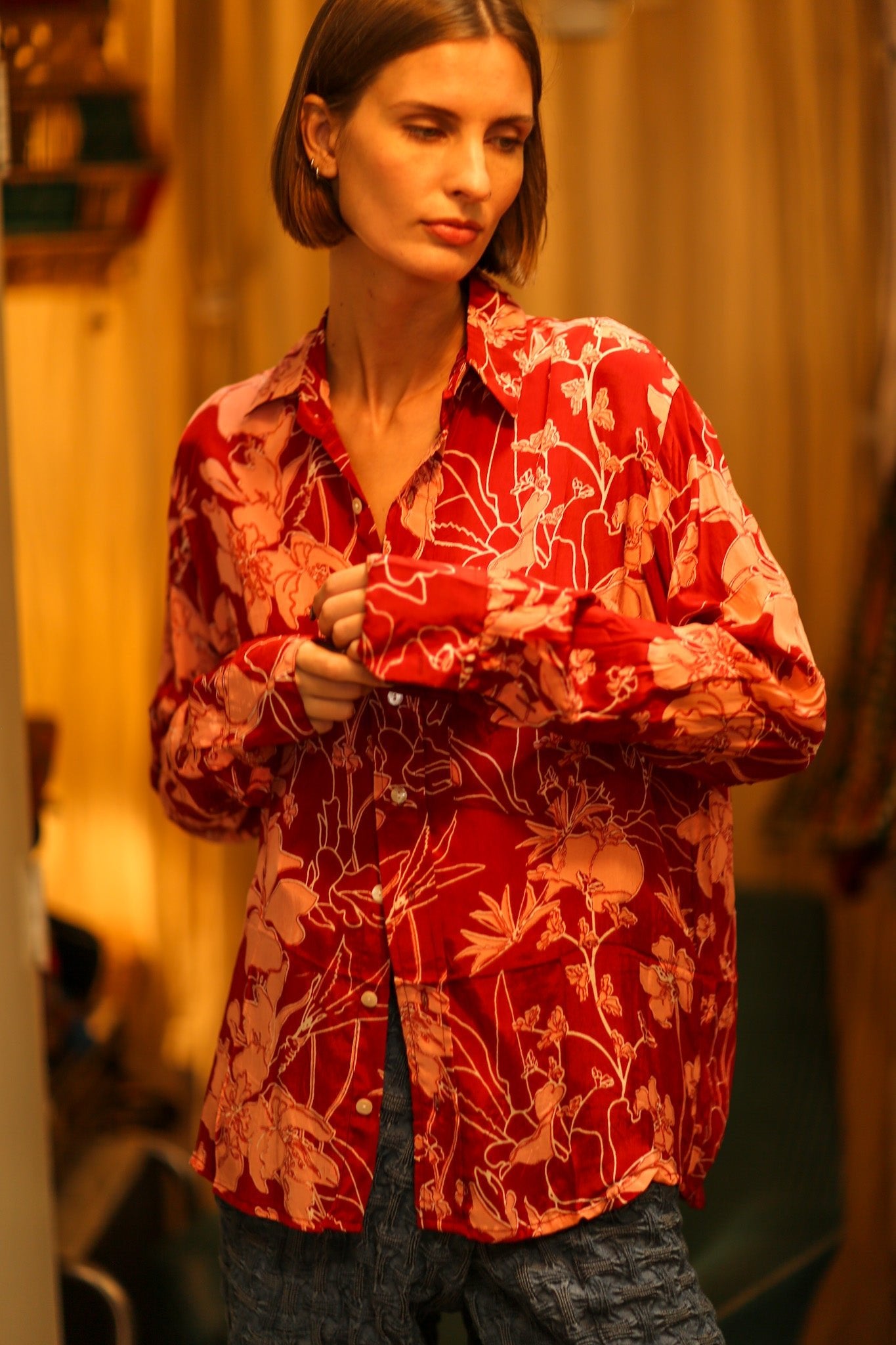 BOYFRIEND BILLIE RED JUNGLE - BANGKOK TAILOR CLOTHING STORE - HANDMADE CLOTHING