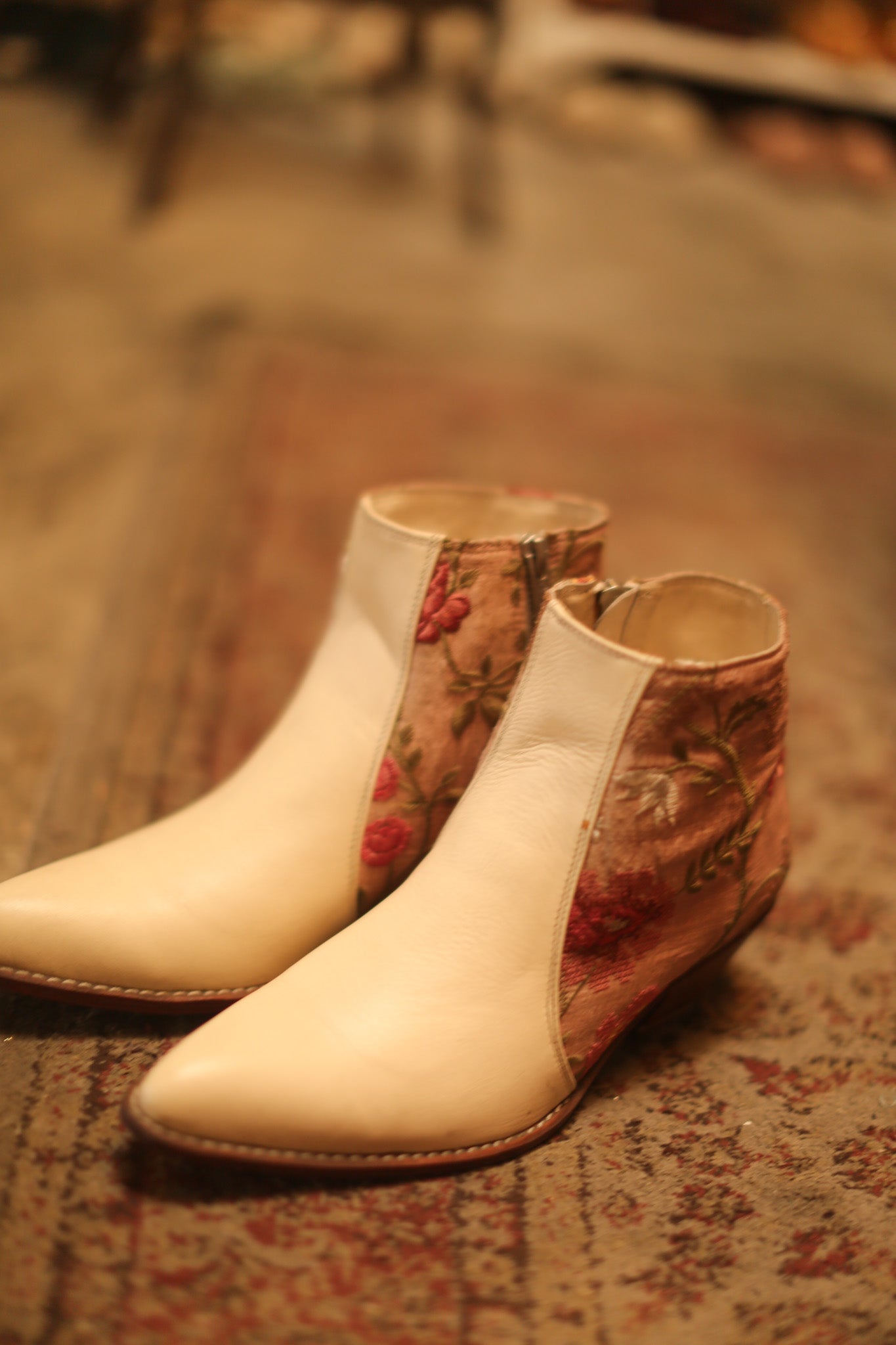 BT - 609 Size 39 - BANGKOK TAILOR CLOTHING STORE - HANDMADE CLOTHING