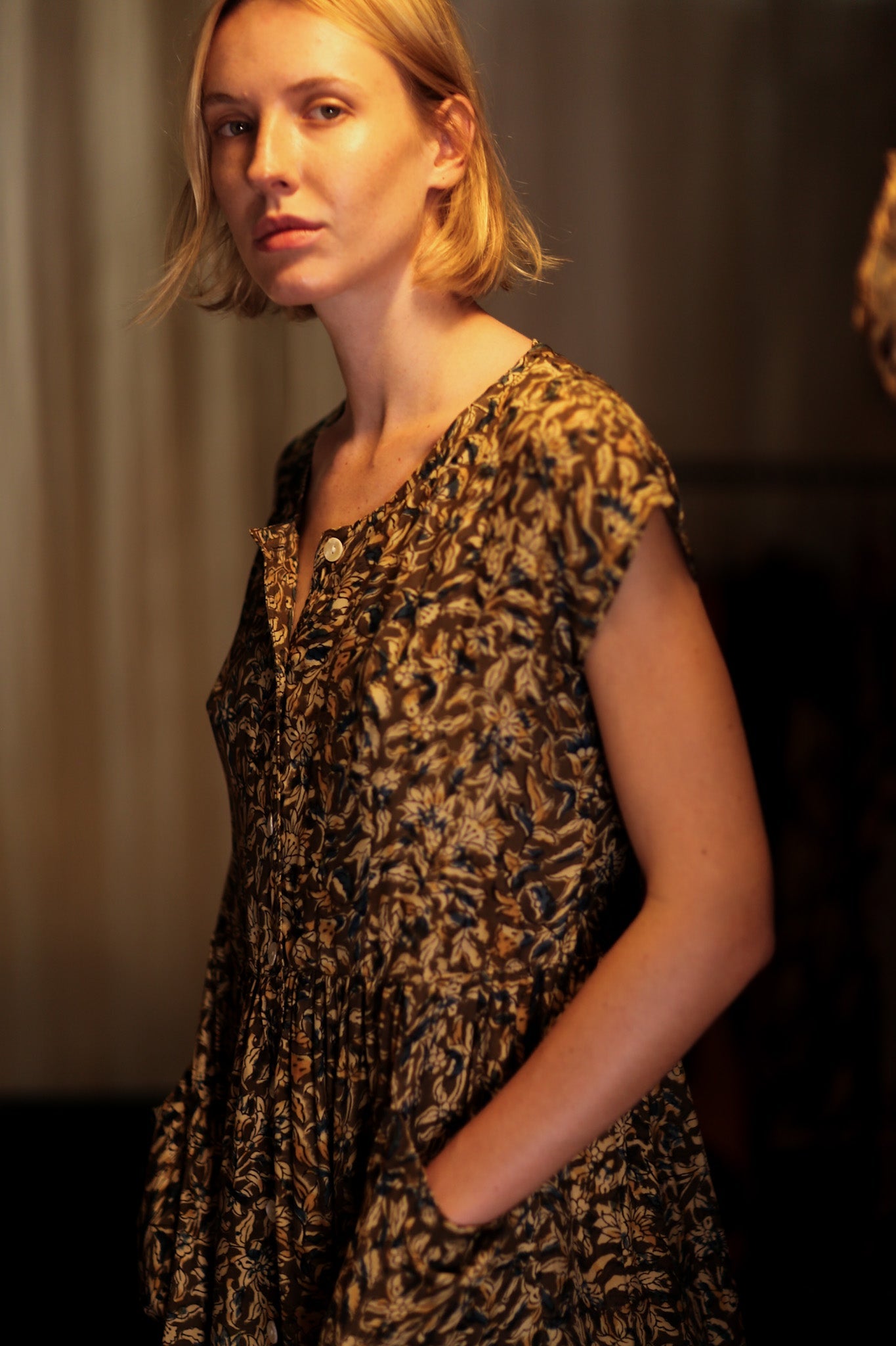 EDITH SILK DRESS GARDEN BEIGE - BANGKOK TAILOR CLOTHING STORE - HANDMADE CLOTHING