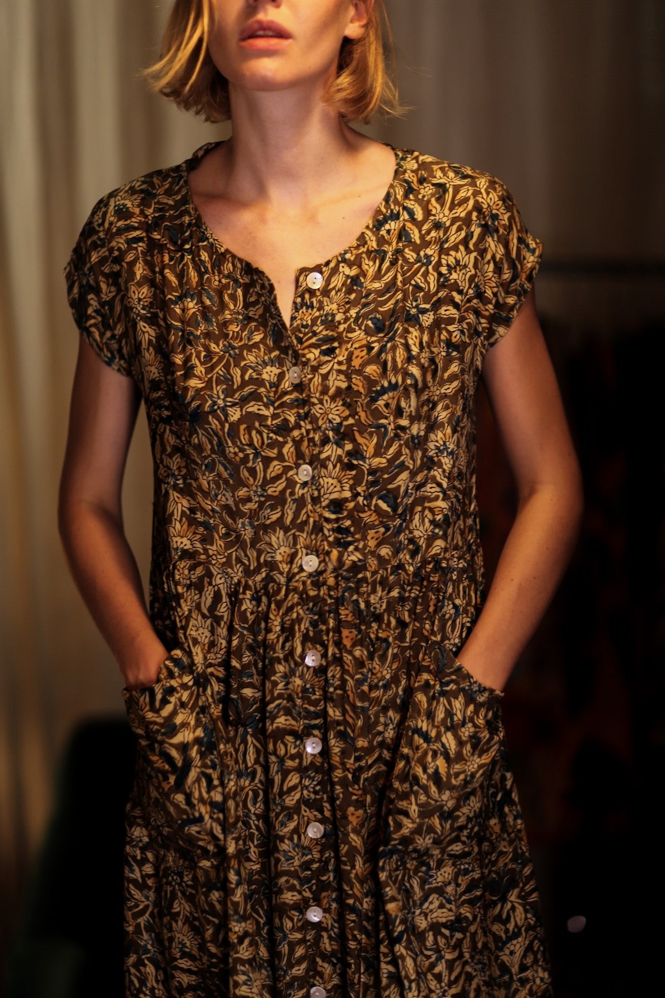 EDITH SILK DRESS GARDEN BEIGE - BANGKOK TAILOR CLOTHING STORE - HANDMADE CLOTHING