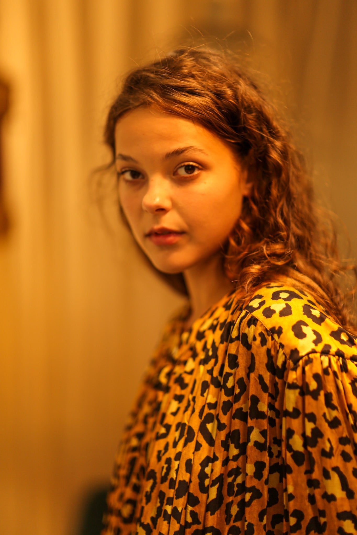 ELIZABETH SILK DRESS LEO - BANGKOK TAILOR CLOTHING STORE - HANDMADE CLOTHING