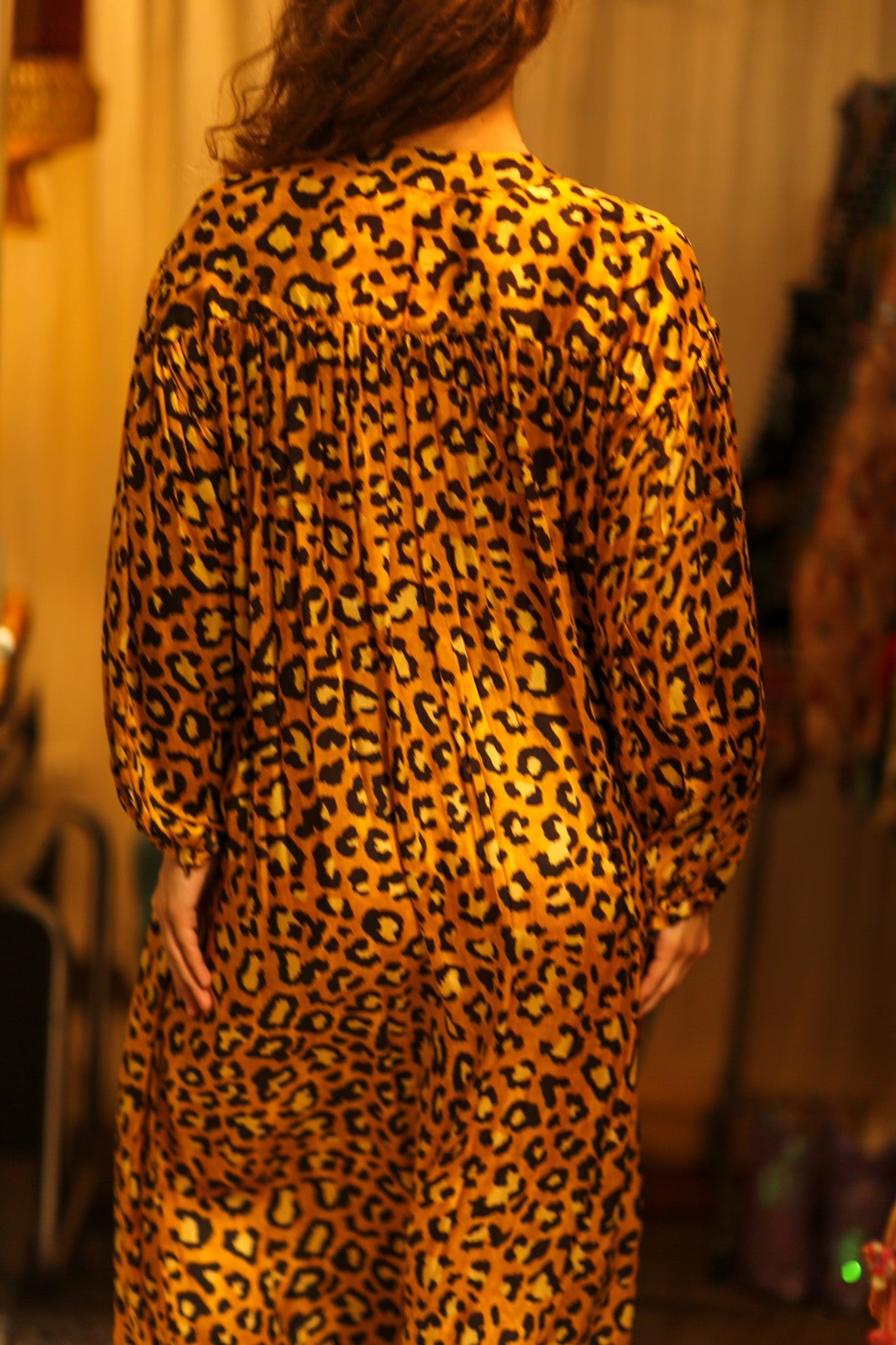 ELIZABETH SILK DRESS LEO - BANGKOK TAILOR CLOTHING STORE - HANDMADE CLOTHING