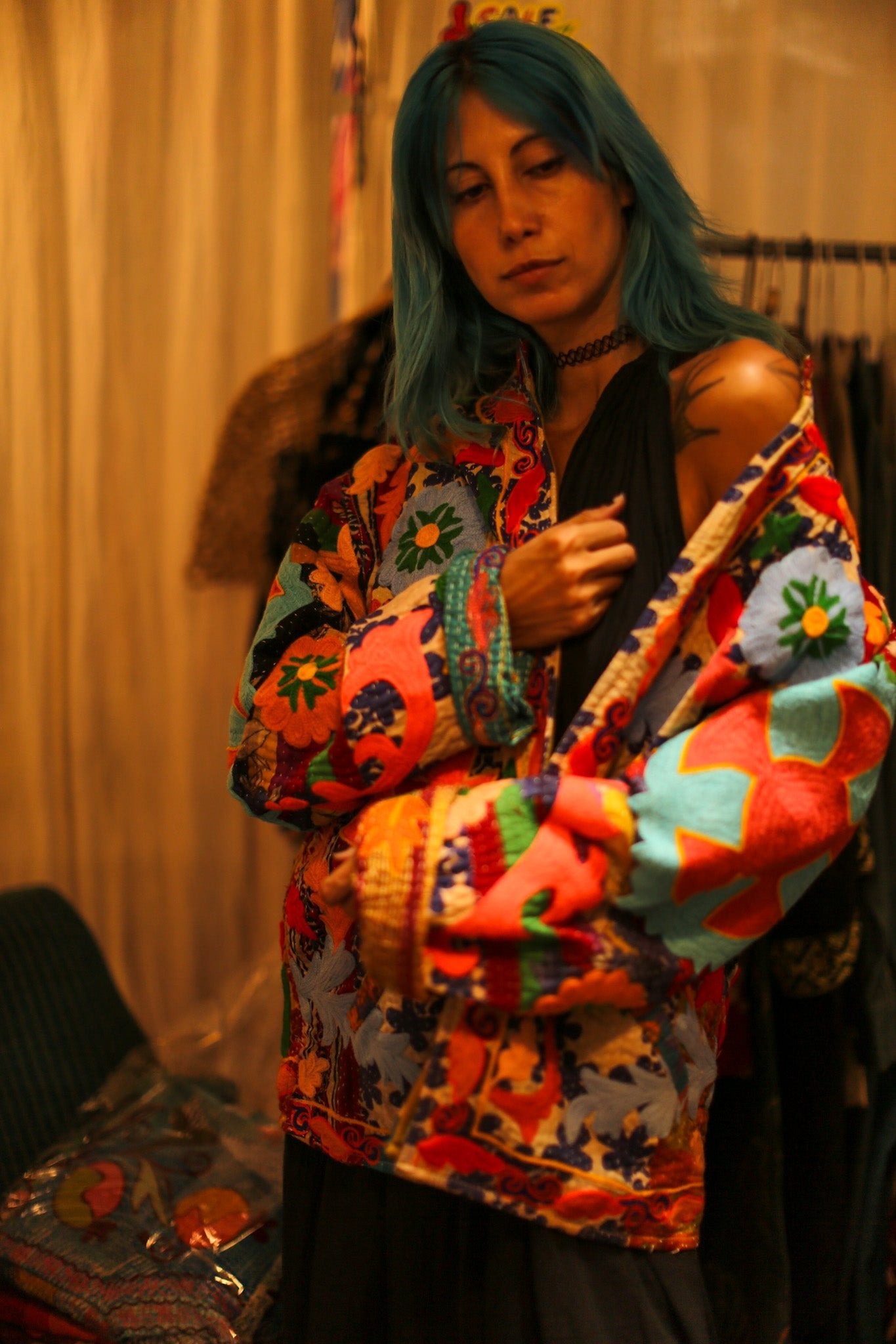 EMBROIDERED ARTISAN JACKET LEYLA - BANGKOK TAILOR CLOTHING STORE - HANDMADE CLOTHING