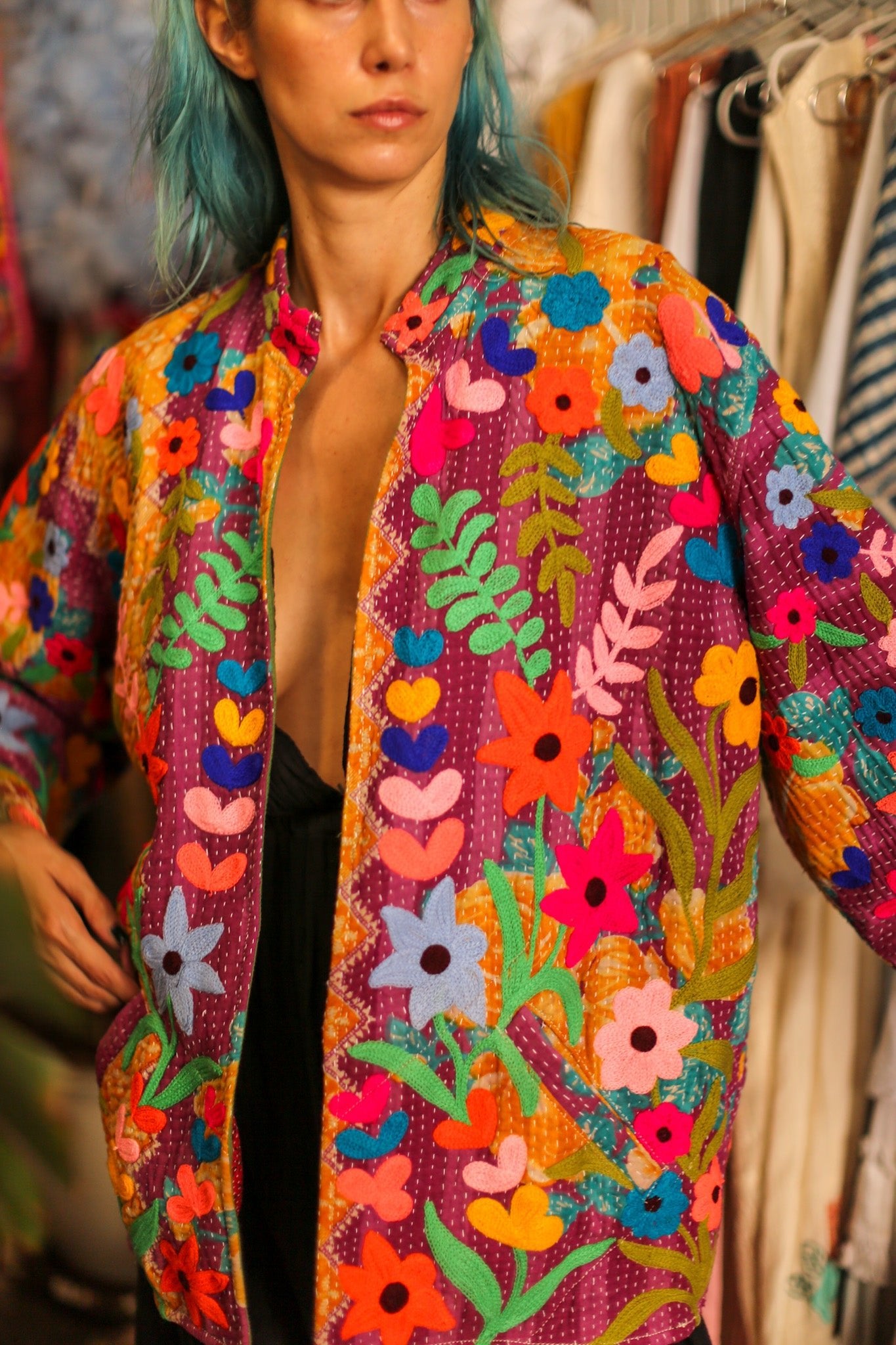 EMBROIDERED JACKET HOSIA - BANGKOK TAILOR CLOTHING STORE - HANDMADE CLOTHING