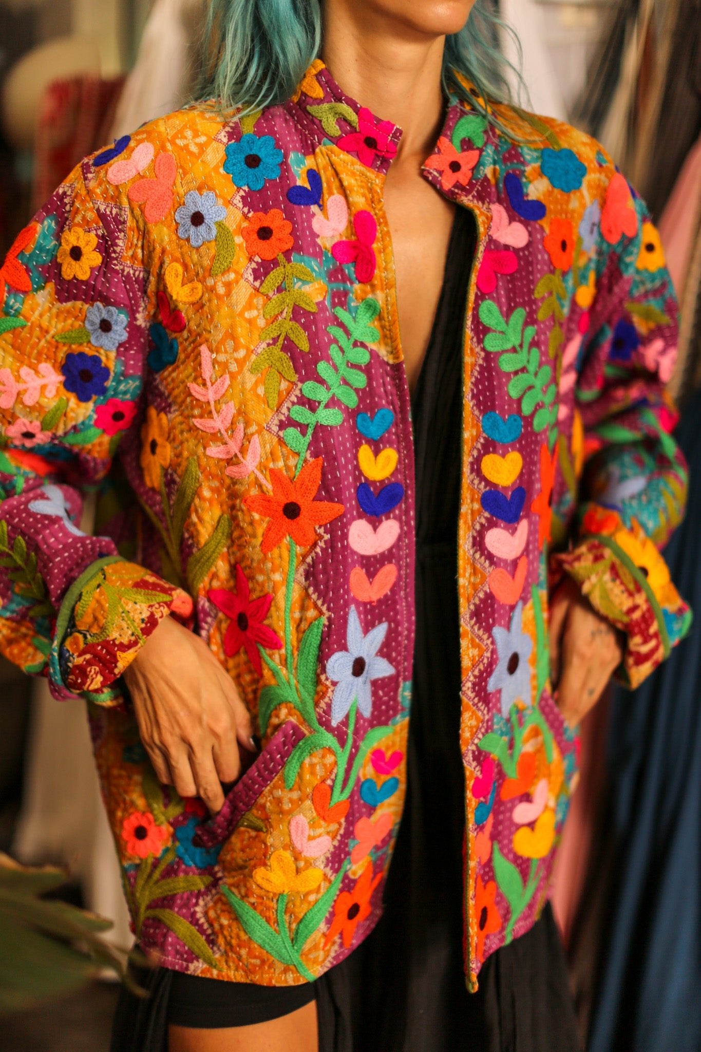 EMBROIDERED JACKET HOSIA - BANGKOK TAILOR CLOTHING STORE - HANDMADE CLOTHING