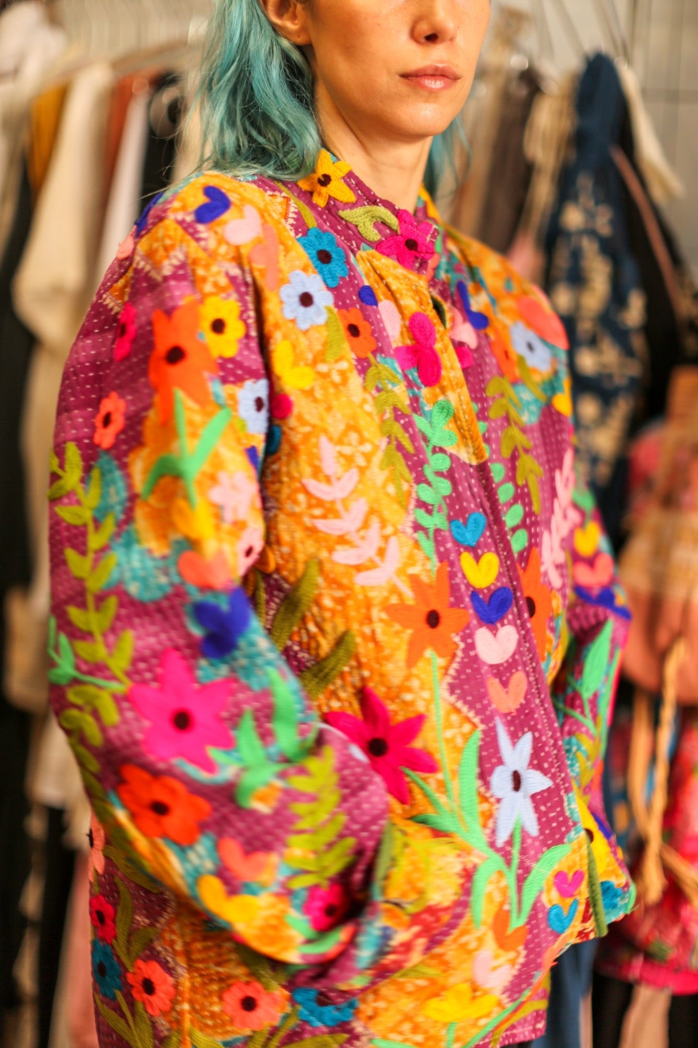 EMBROIDERED JACKET HOSIA - BANGKOK TAILOR CLOTHING STORE - HANDMADE CLOTHING