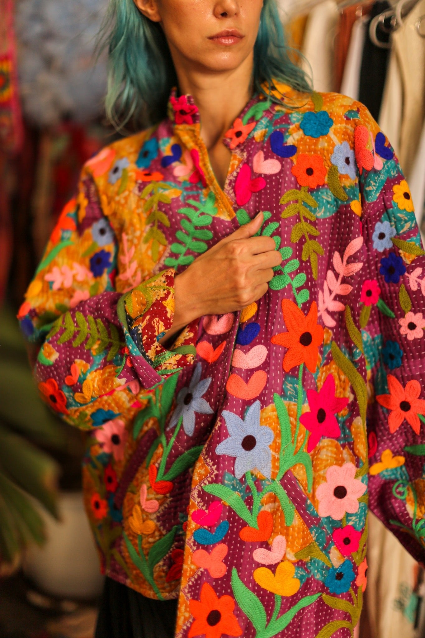 EMBROIDERED JACKET HOSIA - BANGKOK TAILOR CLOTHING STORE - HANDMADE CLOTHING