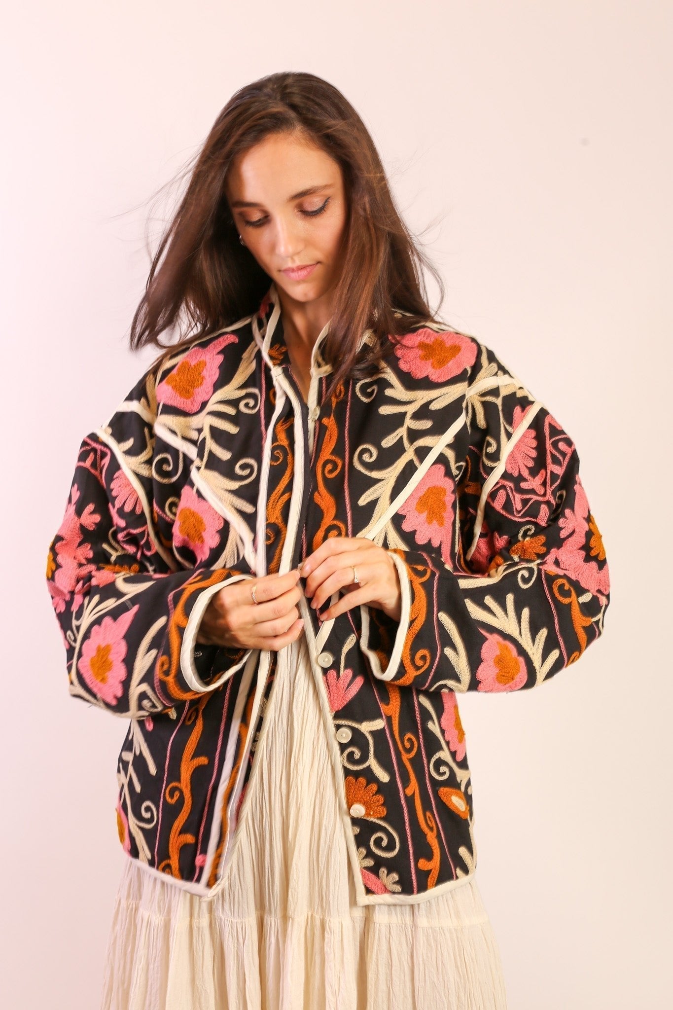 EMBROIDERED JACKET ILKSEN - BANGKOK TAILOR CLOTHING STORE - HANDMADE CLOTHING