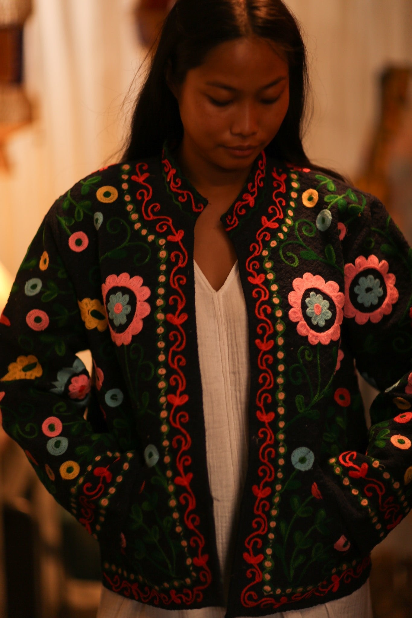 EMBROIDERED JACKET INGRID ARNOLD - BANGKOK TAILOR CLOTHING STORE - HANDMADE CLOTHING