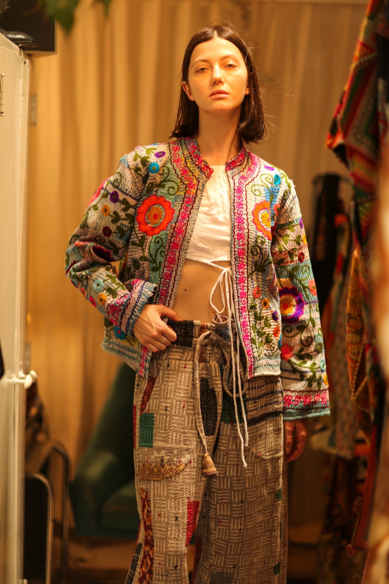 EMBROIDERED JACKET LIBBY - BANGKOK TAILOR CLOTHING STORE - HANDMADE CLOTHING
