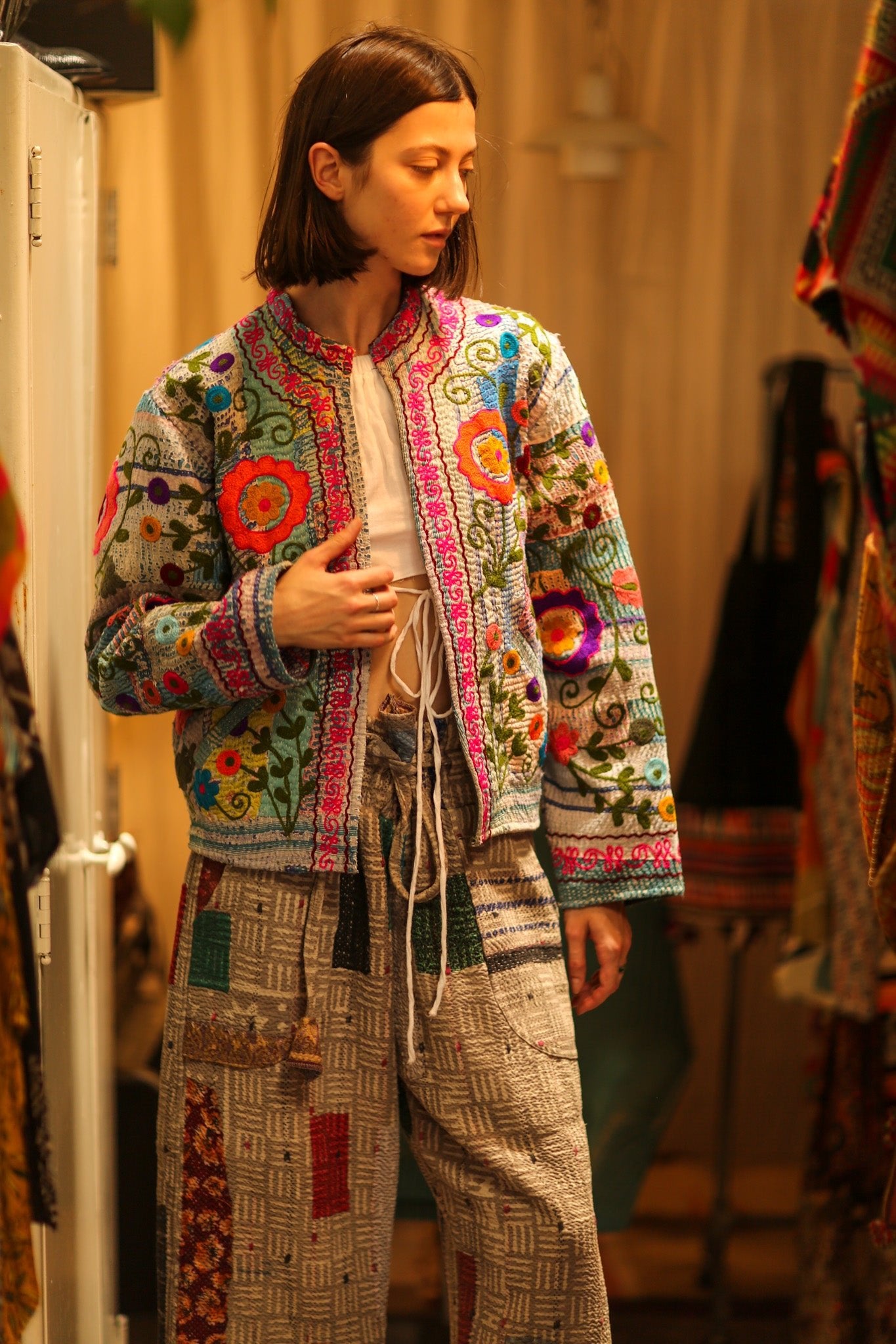 EMBROIDERED JACKET LIBBY - BANGKOK TAILOR CLOTHING STORE - HANDMADE CLOTHING