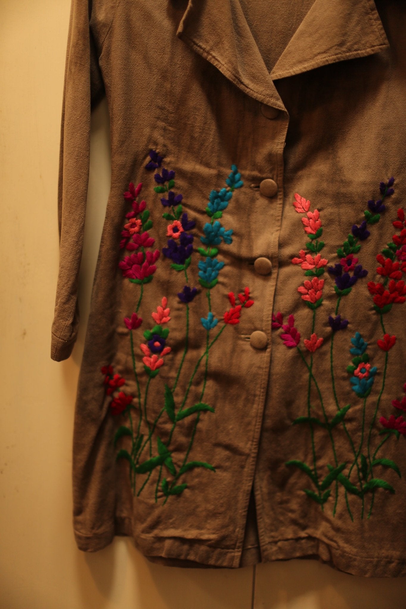EMBROIDERED JACKET - S55 - BANGKOK TAILOR CLOTHING STORE - HANDMADE CLOTHING