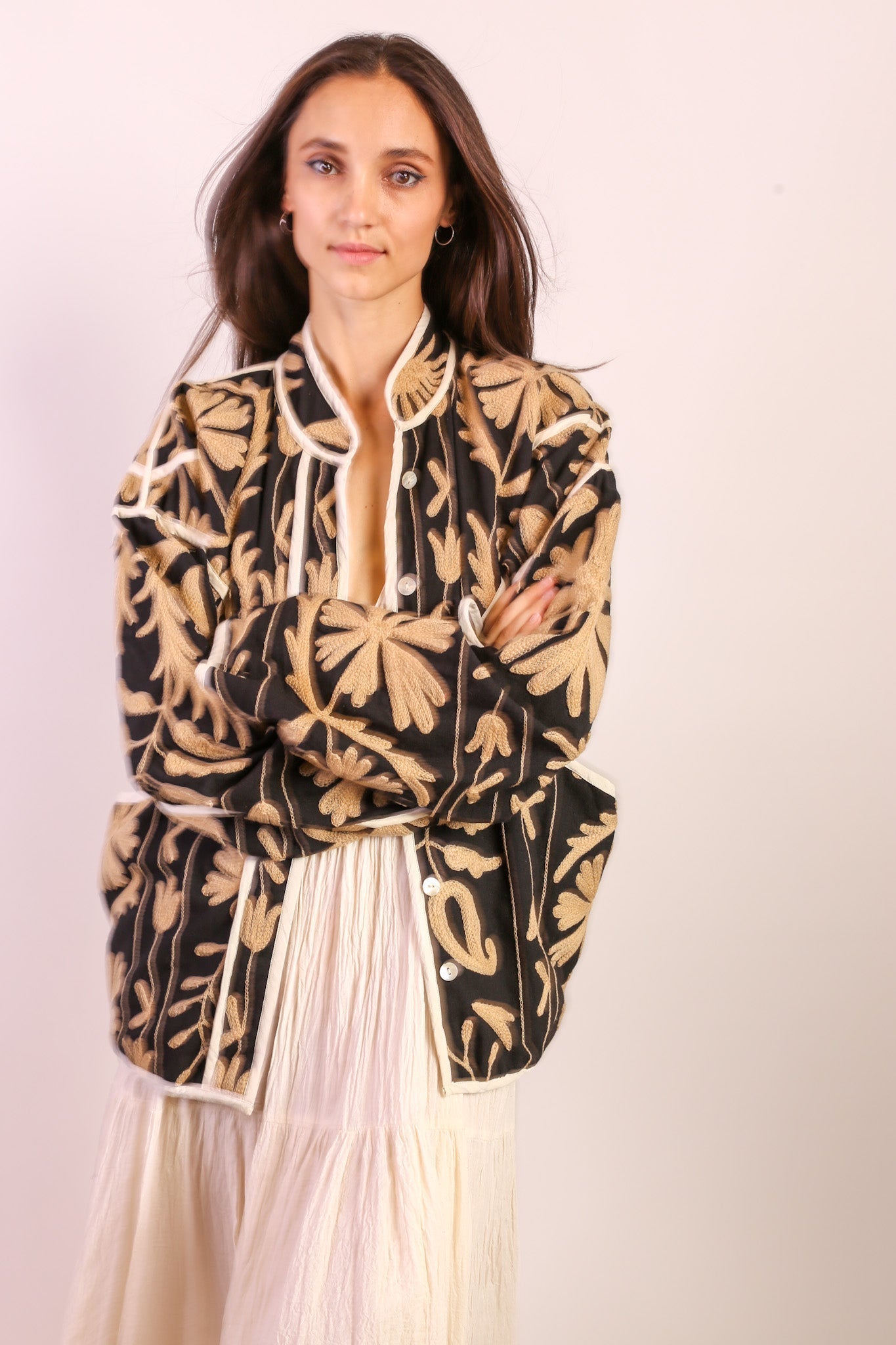 EMBROIDERED JACKET VECI - BANGKOK TAILOR CLOTHING STORE - HANDMADE CLOTHING