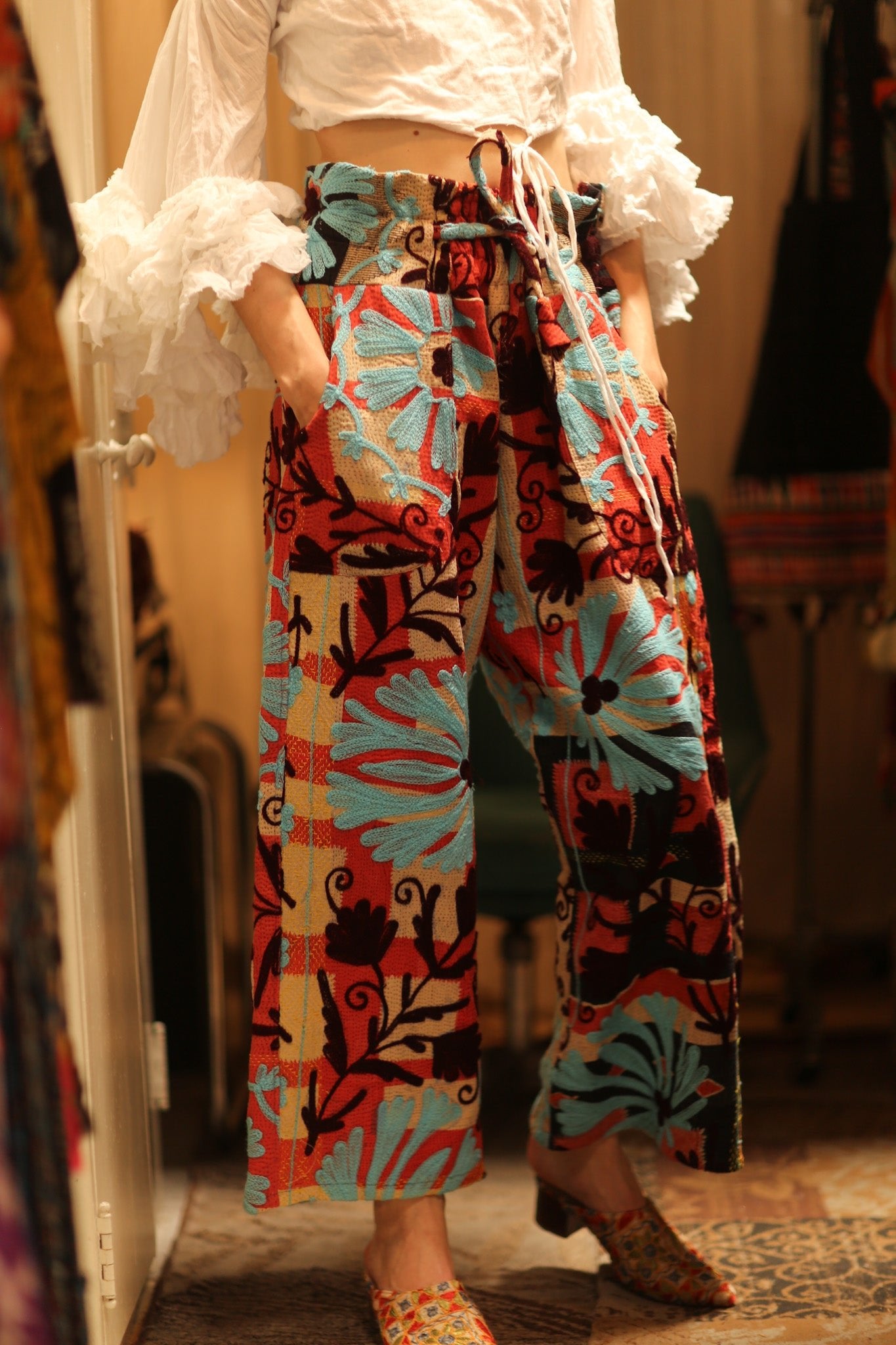 EMBROIDERED KANTHA PANTS FREYA - BANGKOK TAILOR CLOTHING STORE - HANDMADE CLOTHING