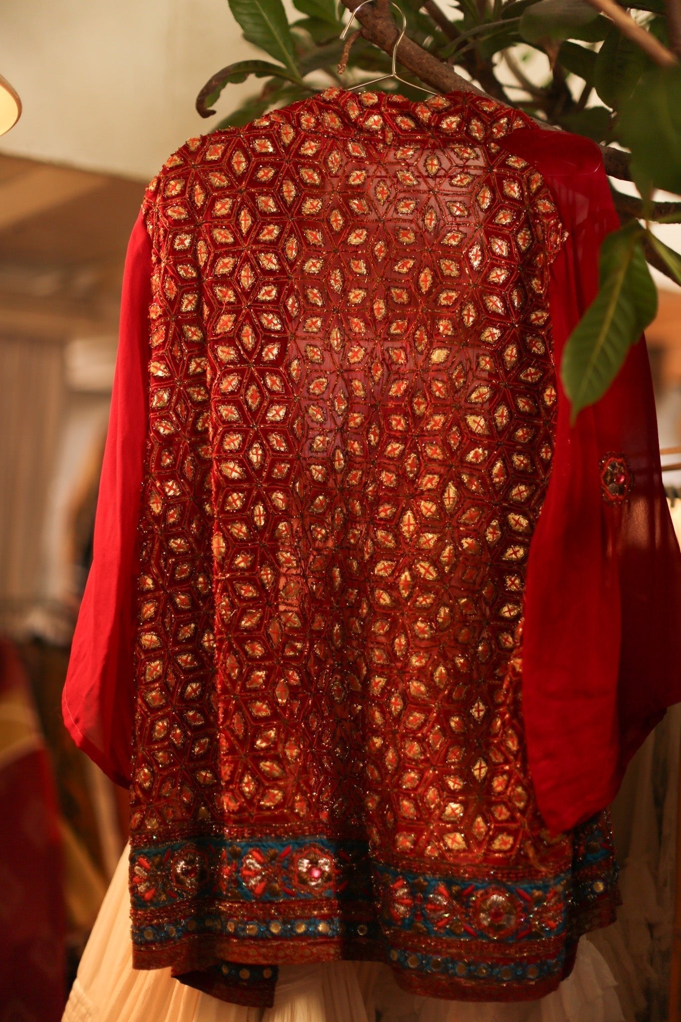 EMBROIDERED SILK KIMONO SARA - BANGKOK TAILOR CLOTHING STORE - HANDMADE CLOTHING