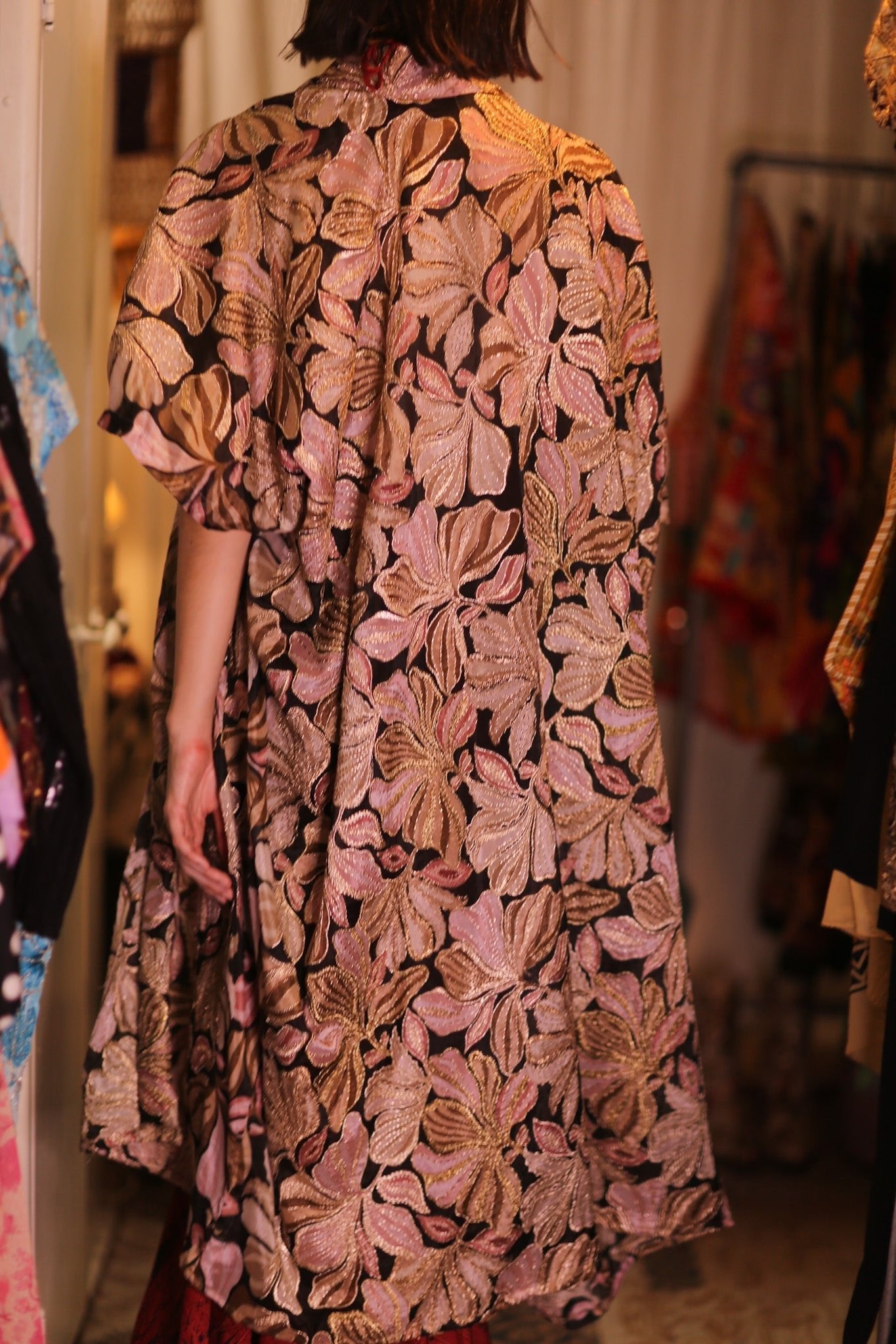 EMBROIDERED SILK NOVELTY KIMONO BEAMS - BANGKOK TAILOR CLOTHING STORE - HANDMADE CLOTHING