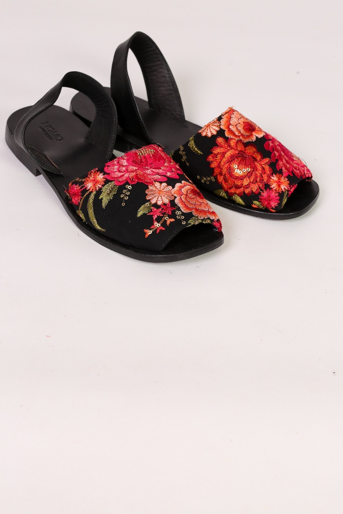 EMBROIDERED SILK SANDALS FRIDU - BANGKOK TAILOR CLOTHING STORE - HANDMADE CLOTHING