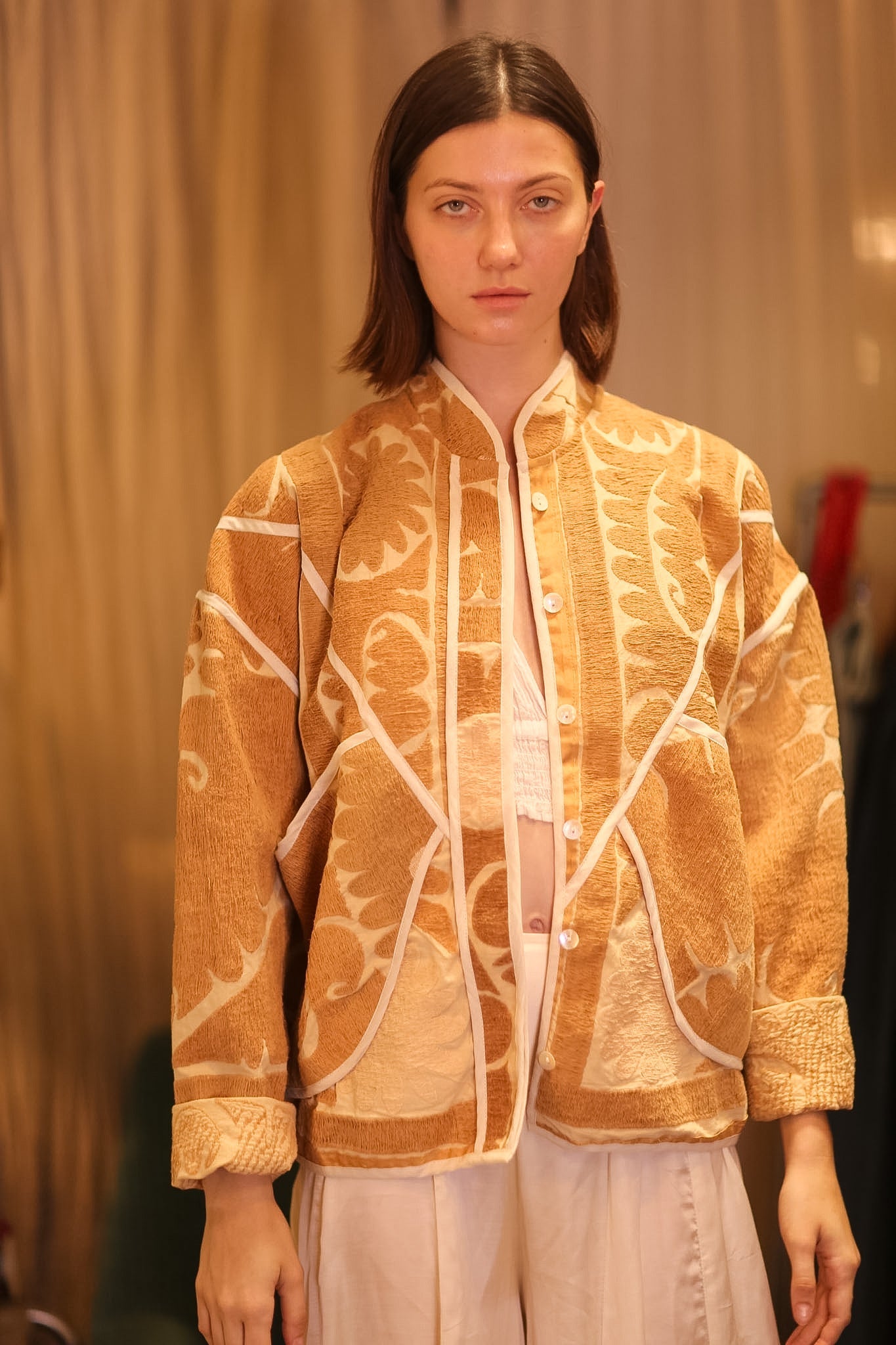 EMBROIDERED SUZANI JACKET YILTHANT - BANGKOK TAILOR CLOTHING STORE - HANDMADE CLOTHING