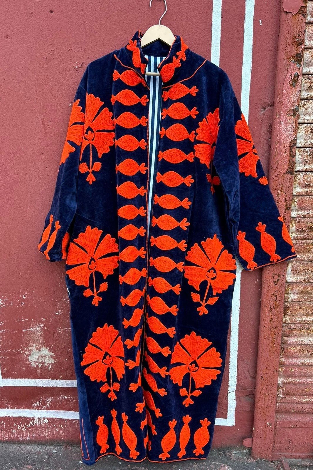 EMBROIDERED VELVET COAT DUSTER ARMANG - BANGKOK TAILOR CLOTHING STORE - HANDMADE CLOTHING
