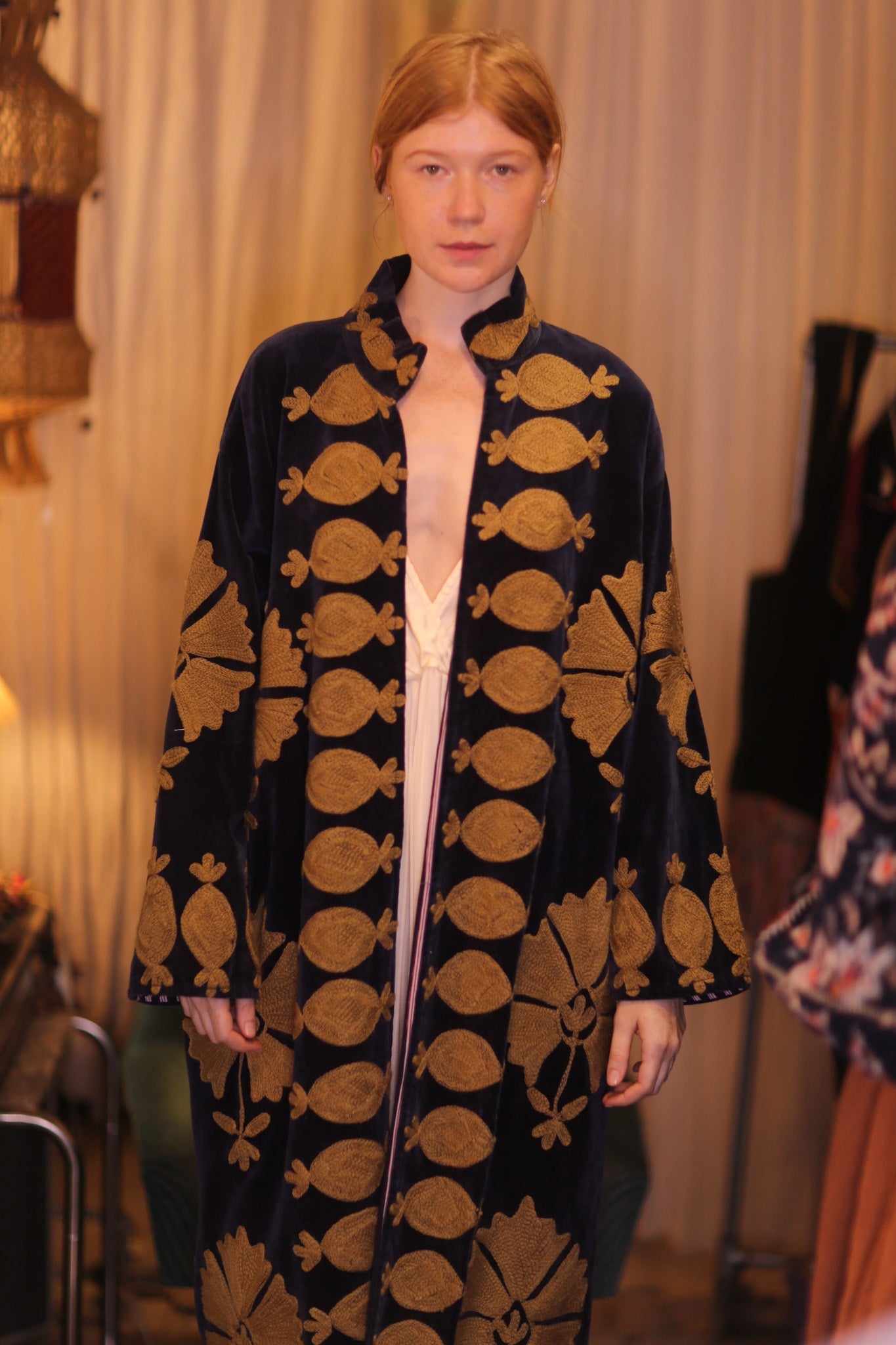 EMBROIDERED VELVET LONG COAT MISCHKA CHOLAR - BANGKOK TAILOR CLOTHING STORE - HANDMADE CLOTHING